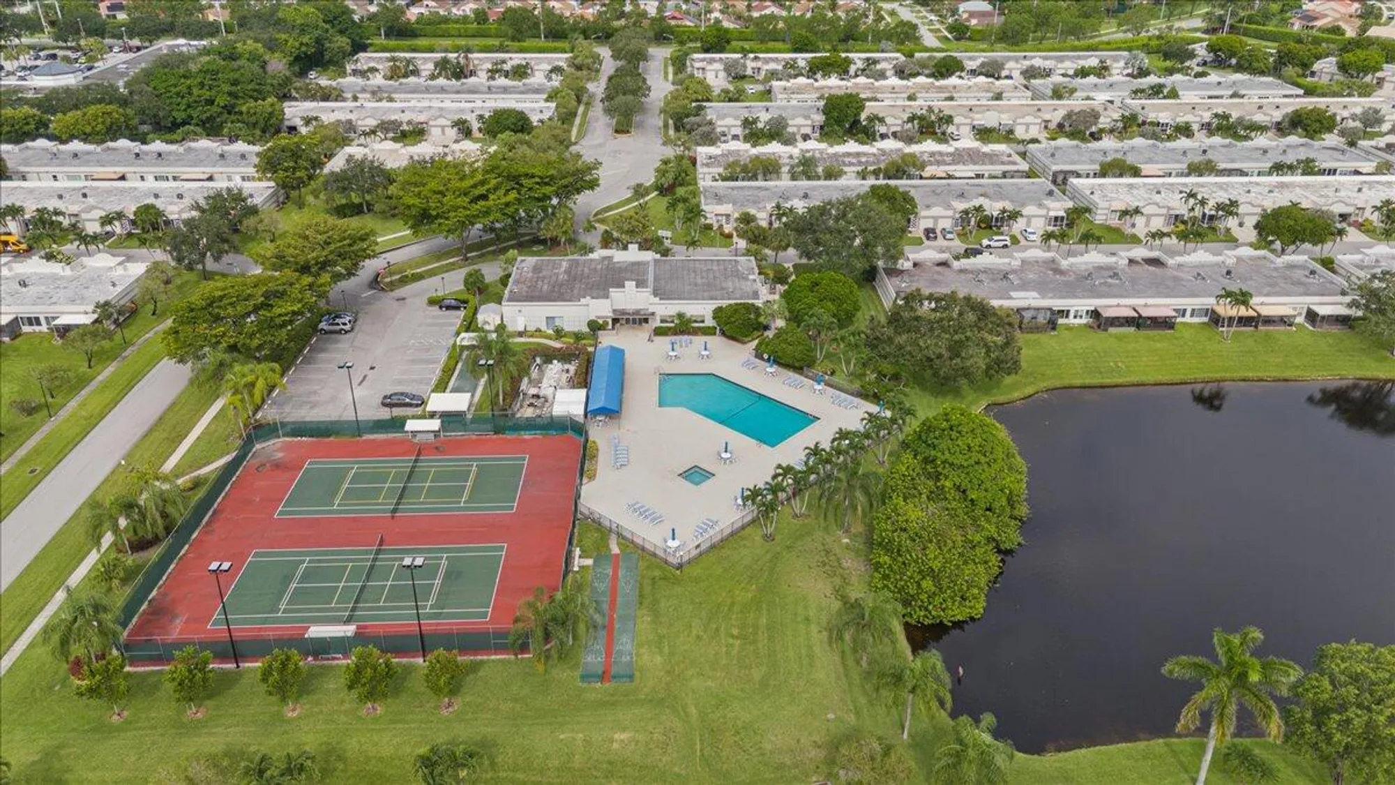 Property Slideshow image 12 of 35 | 9244 flynn cir 2, Boca Raton, FL, 33496