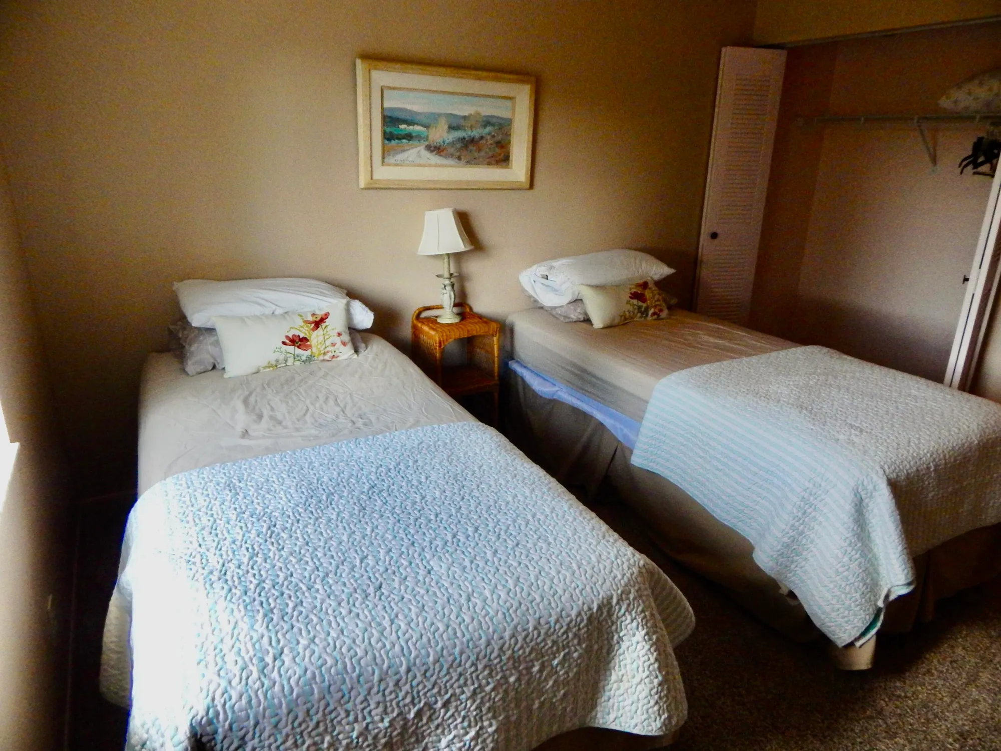 Property Slideshow image 14 of 25 | 10279 n circle lake dr 202, Boynton Beach, FL, 33437