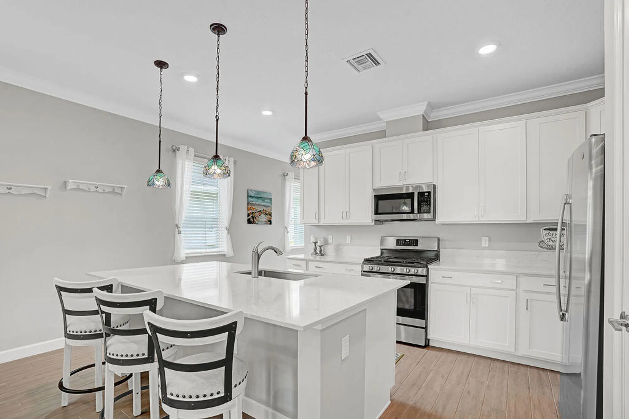 Property Slideshow image 1 of 46 | 745 se bloomfield rd, Port Saint Lucie, FL, 34984