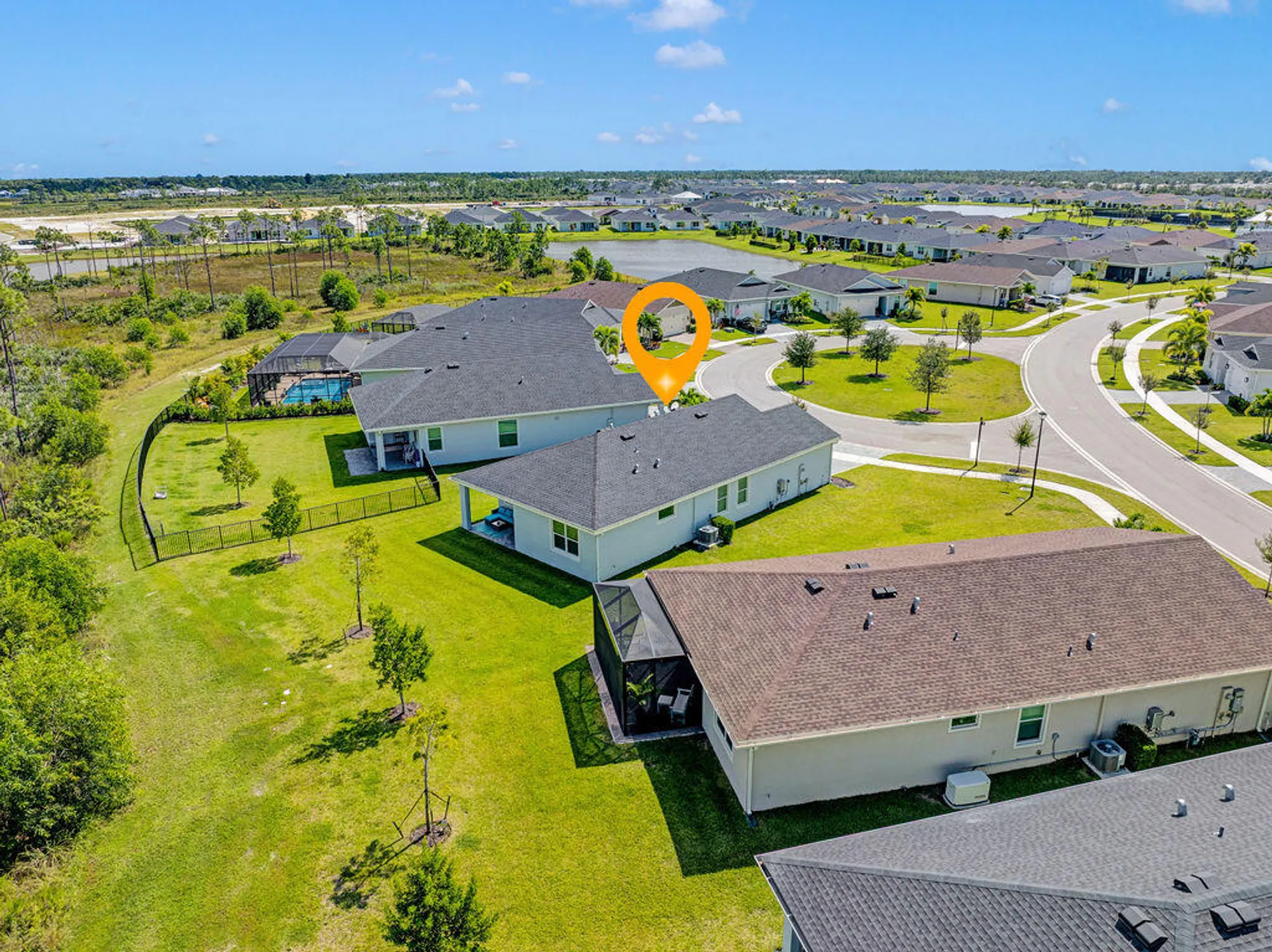 Property Slideshow image 31 of 46 | 745 se bloomfield rd, Port Saint Lucie, FL, 34984