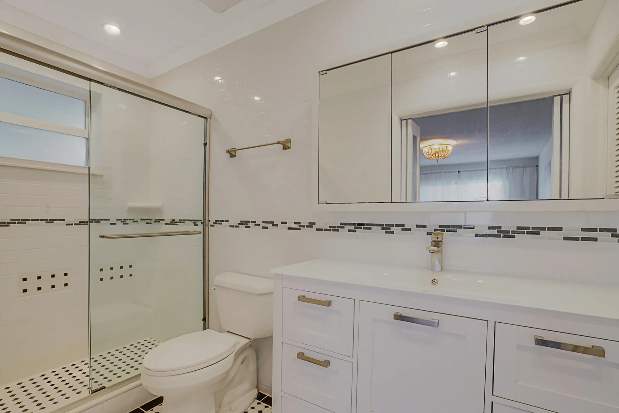 Property Slideshow image 19 of 55 | 202 high point ter a, Delray Beach, FL, 33445
