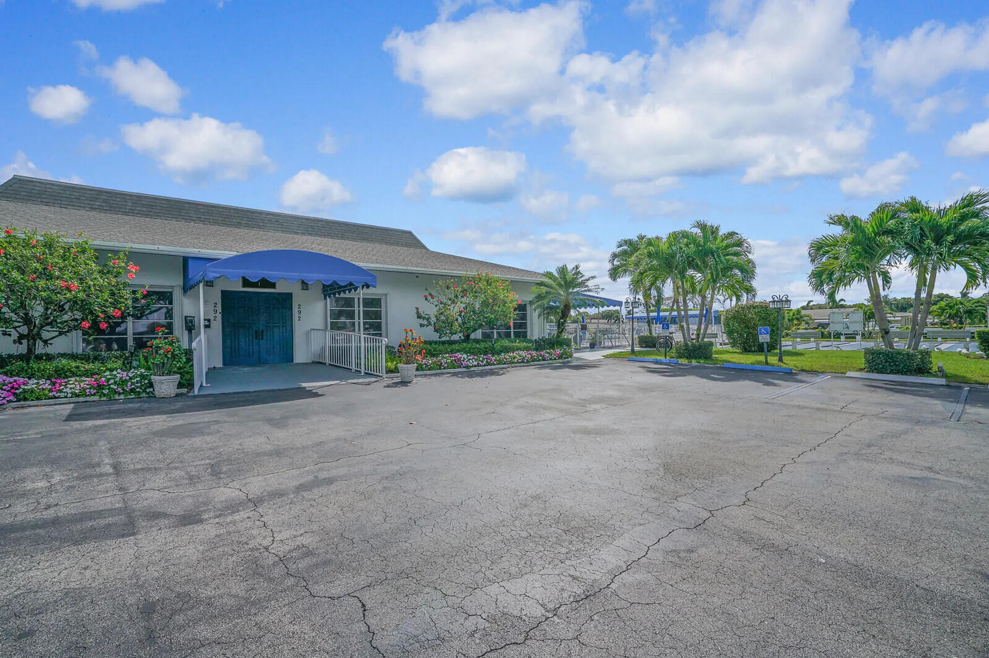 Property Slideshow image 44 of 55 | 202 high point ter a, Delray Beach, FL, 33445