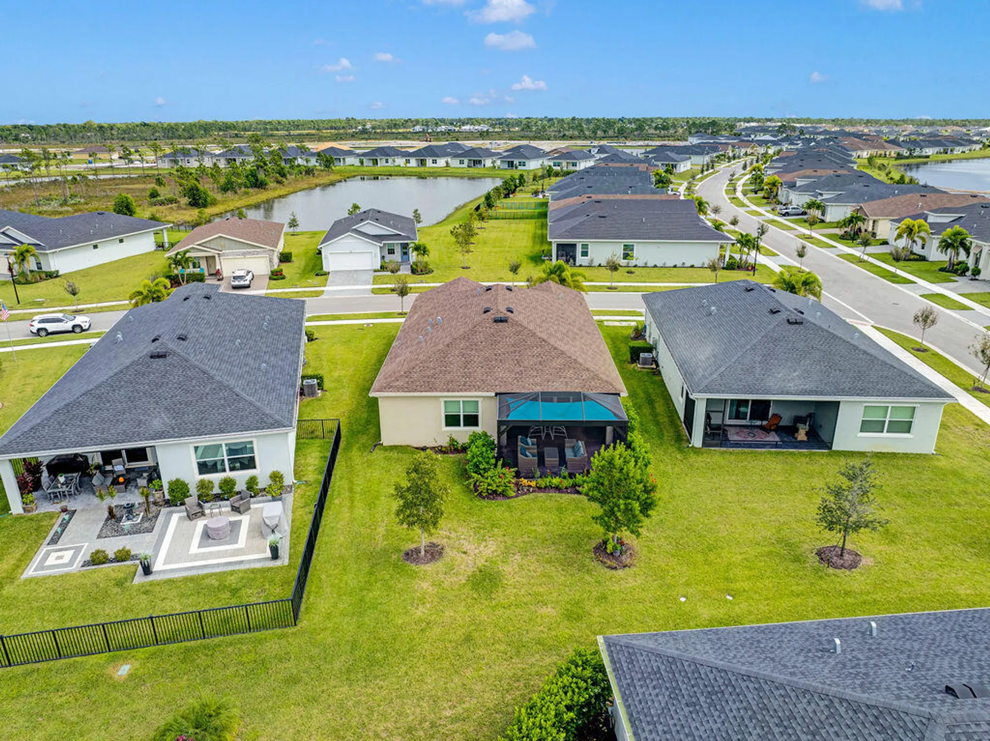 Property Slideshow image 41 of 59 | 732 se bloomfield rd, Port Saint Lucie, FL, 34984