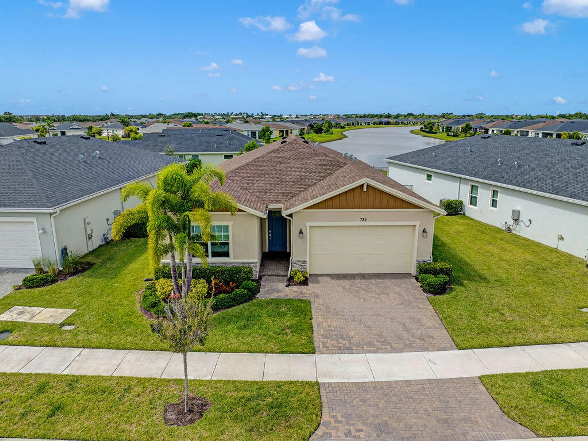 Property Slideshow image 32 of 59 | 732 se bloomfield rd, Port Saint Lucie, FL, 34984