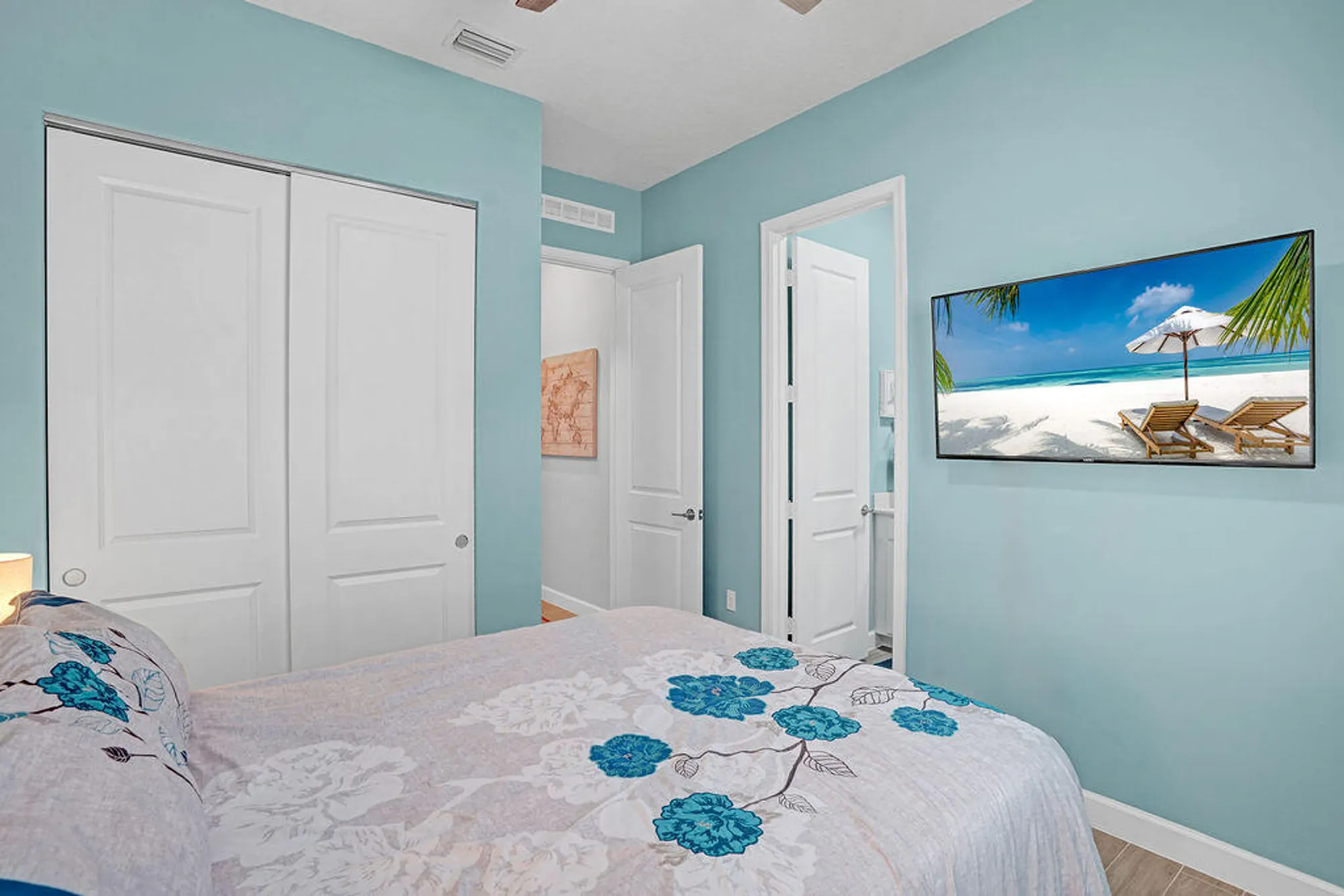 Property Slideshow image 27 of 59 | 732 se bloomfield rd, Port Saint Lucie, FL, 34984