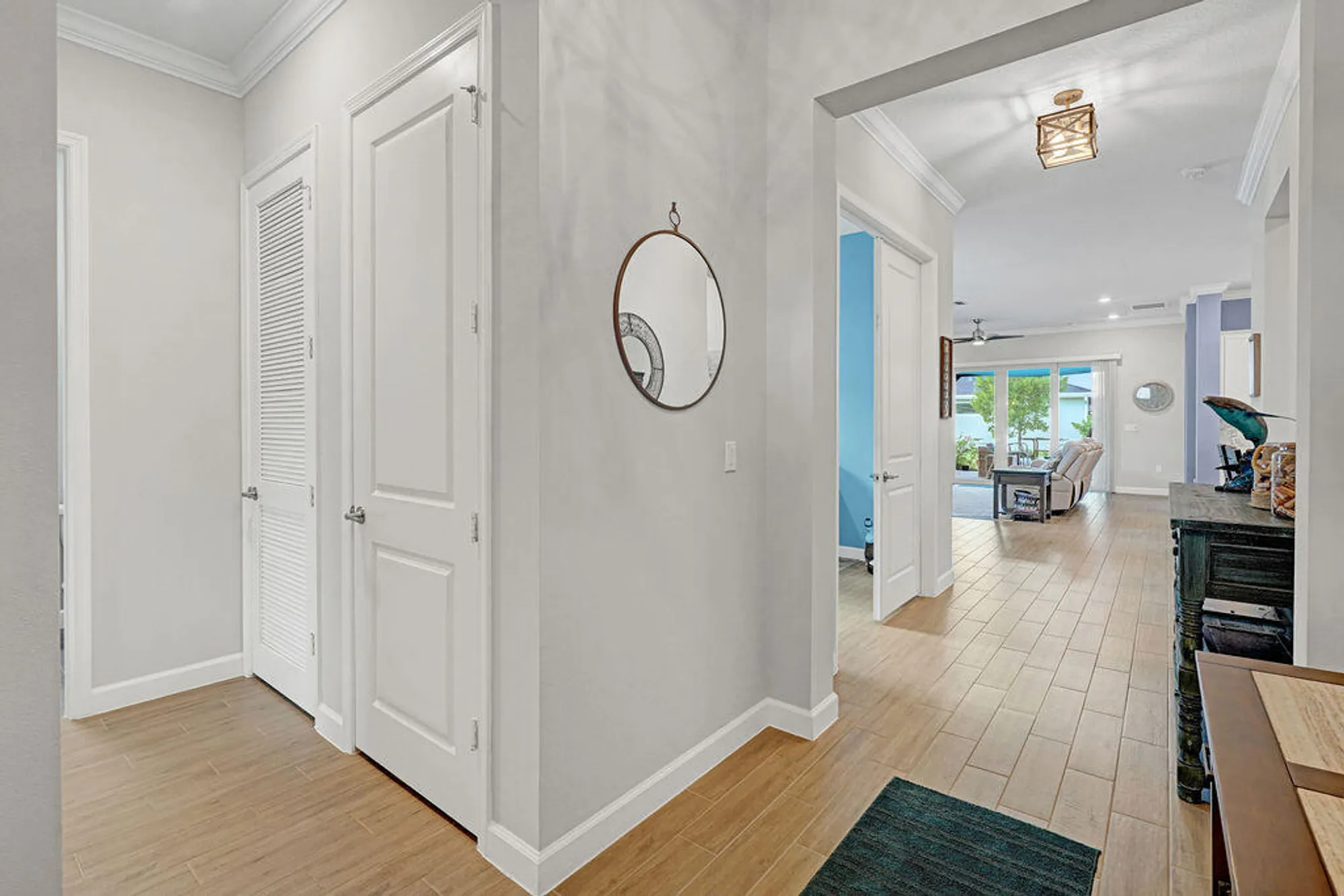 Property Slideshow image 11 of 59 | 732 se bloomfield rd, Port Saint Lucie, FL, 34984