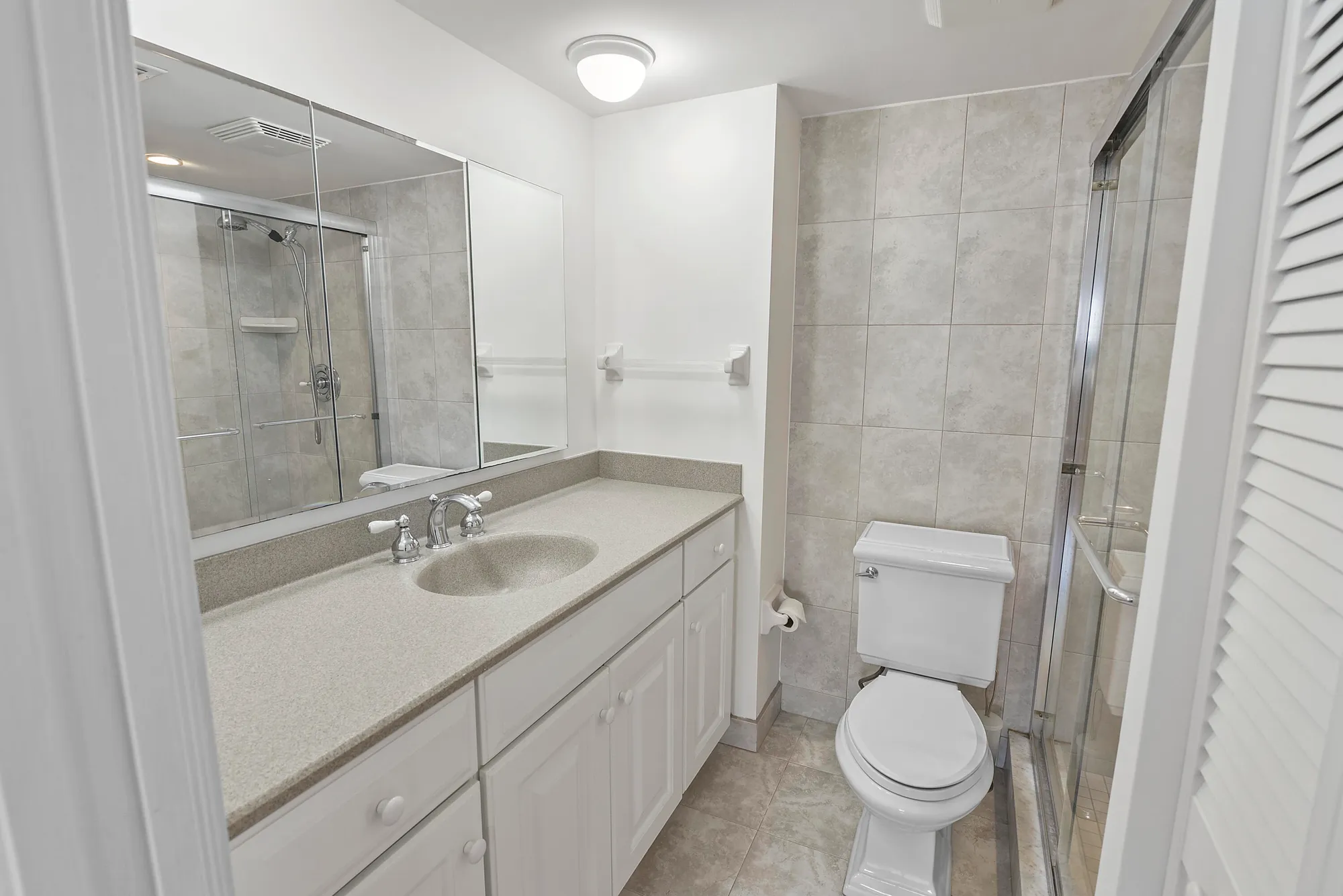 Property Slideshow image 19 of 42 | 3310 s ocean blvd apt 631d, Highland Beach, FL, 33487