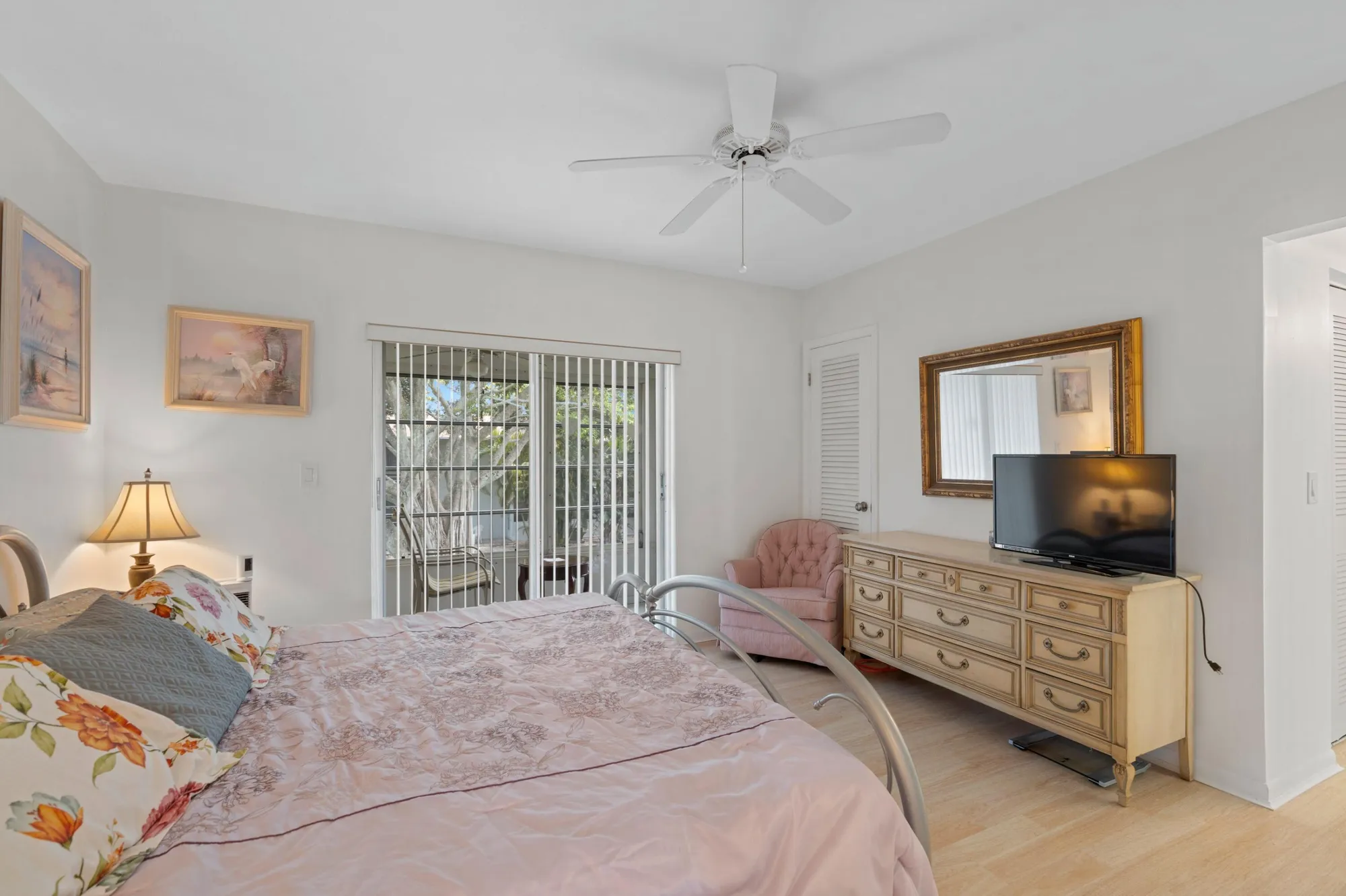Property Slideshow image 7 of 15 | 279 coventry l, West Palm Beach, FL, 33417