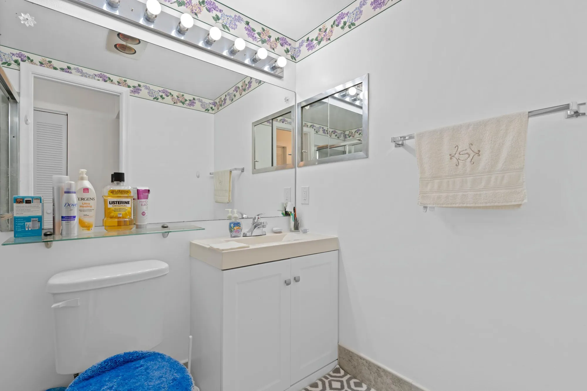Property Slideshow image 9 of 15 | 279 coventry l, West Palm Beach, FL, 33417