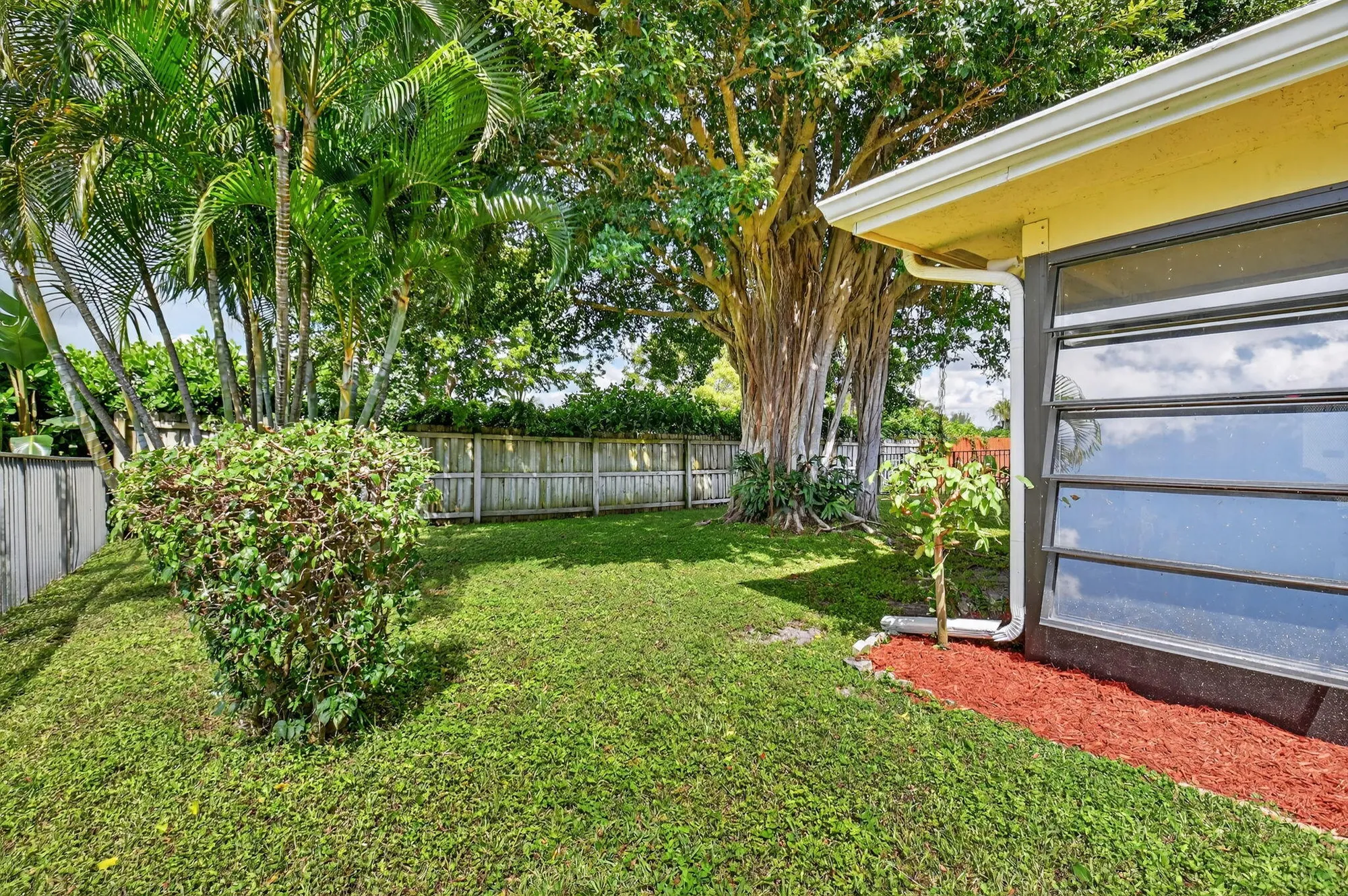Property Slideshow image 36 of 38 | 14663 hideaway lake ln, Delray Beach, FL, 33484