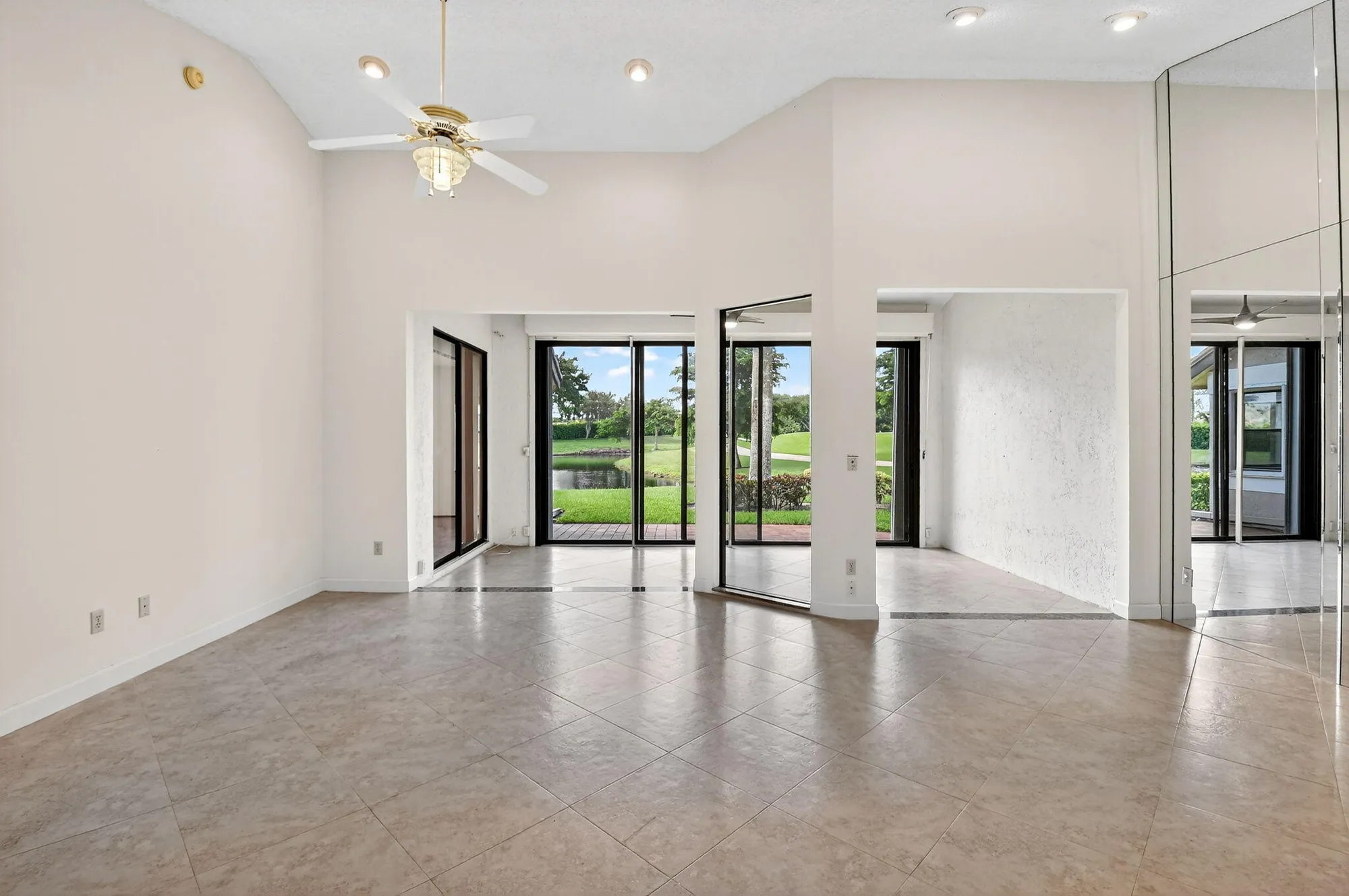 Property Slideshow image 11 of 69 | 8225 cassia dr, Boynton Beach, FL, 33472