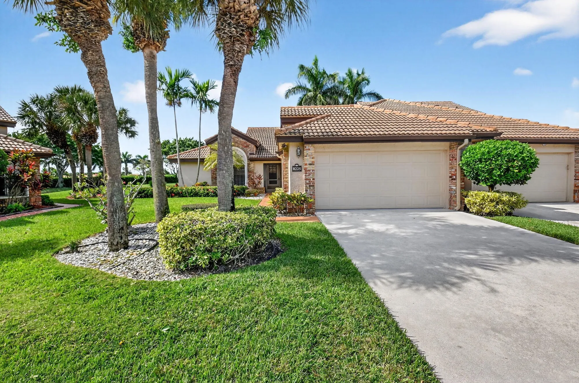 Property Slideshow image 2 of 69 | 8225 cassia dr, Boynton Beach, FL, 33472