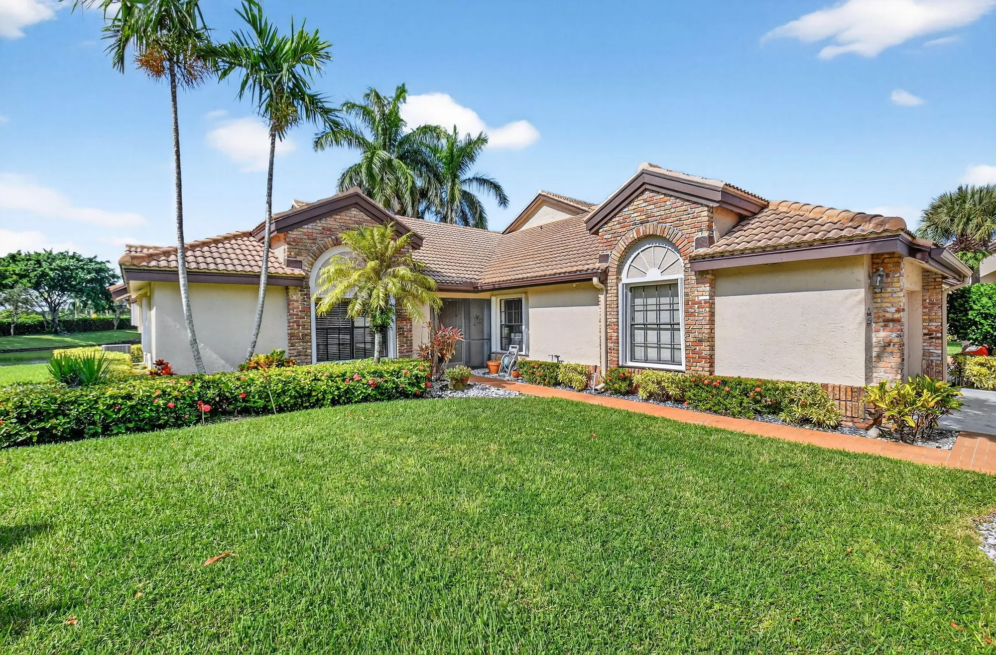 Property Slideshow image 4 of 69 | 8225 cassia dr, Boynton Beach, FL, 33472