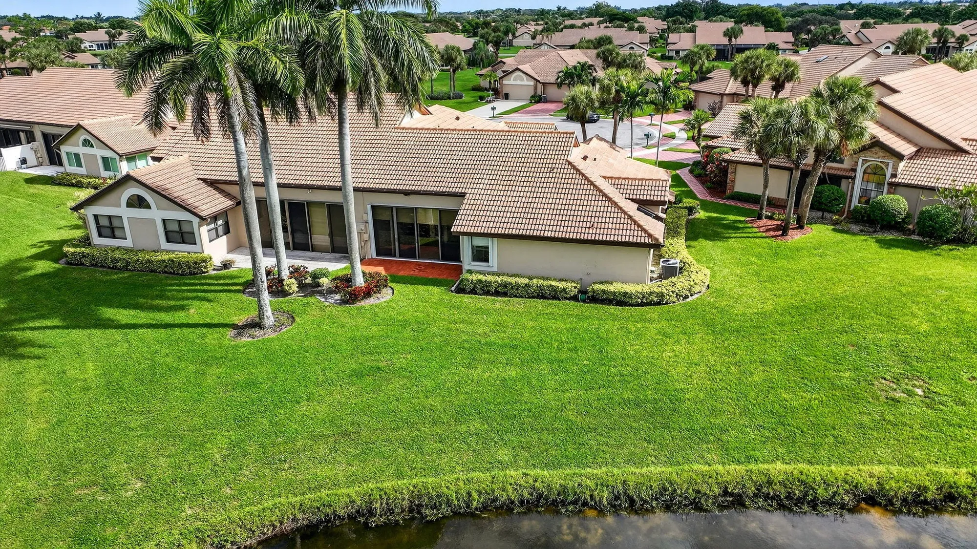 Property Slideshow image 53 of 69 | 8225 cassia dr, Boynton Beach, FL, 33472