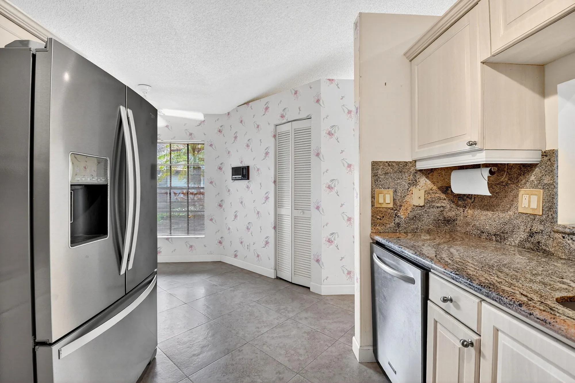 Property Slideshow image 19 of 69 | 8225 cassia dr, Boynton Beach, FL, 33472