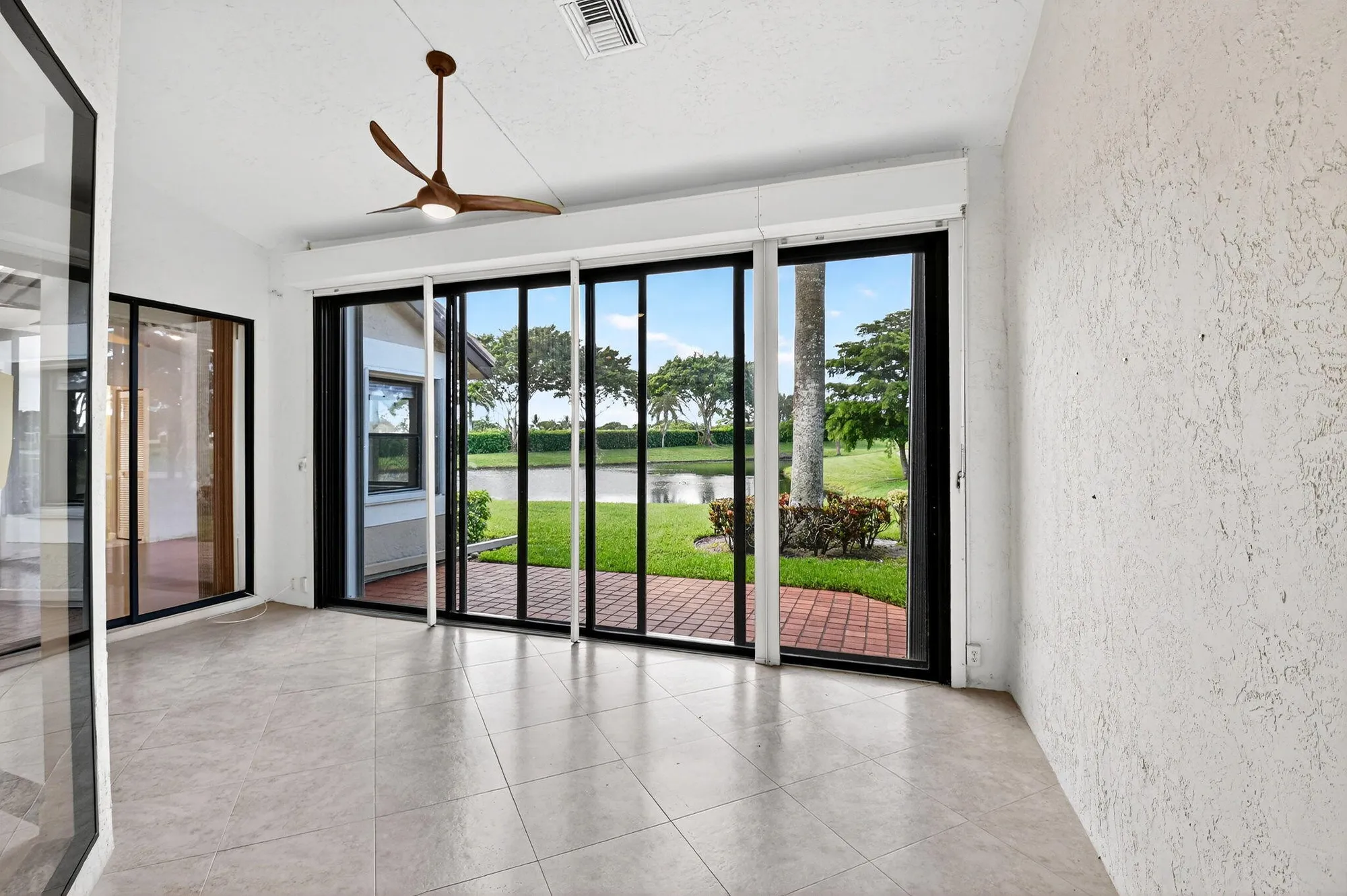 Property Slideshow image 13 of 69 | 8225 cassia dr, Boynton Beach, FL, 33472