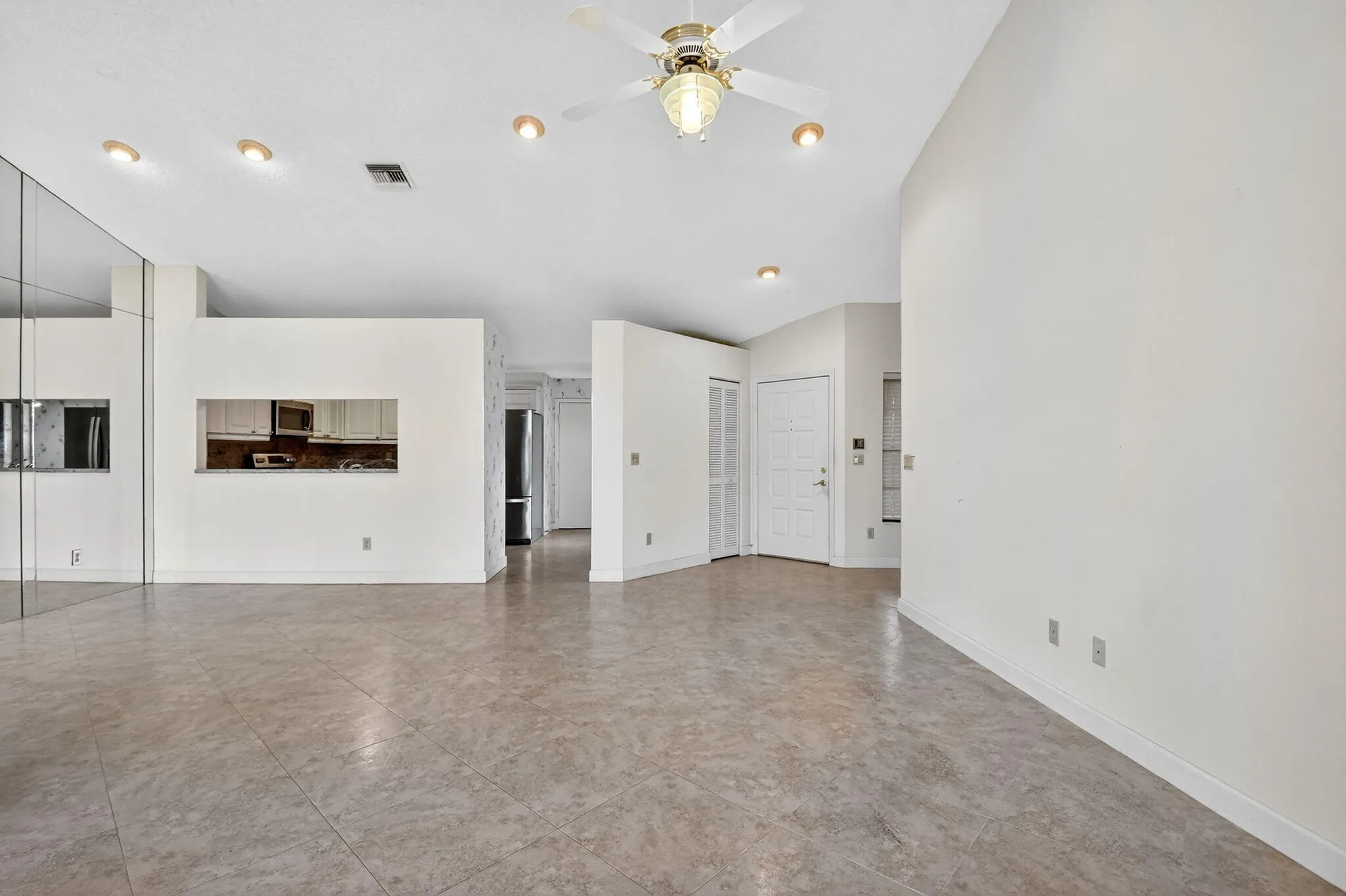 Property Slideshow image 5 of 69 | 8225 cassia dr, Boynton Beach, FL, 33472