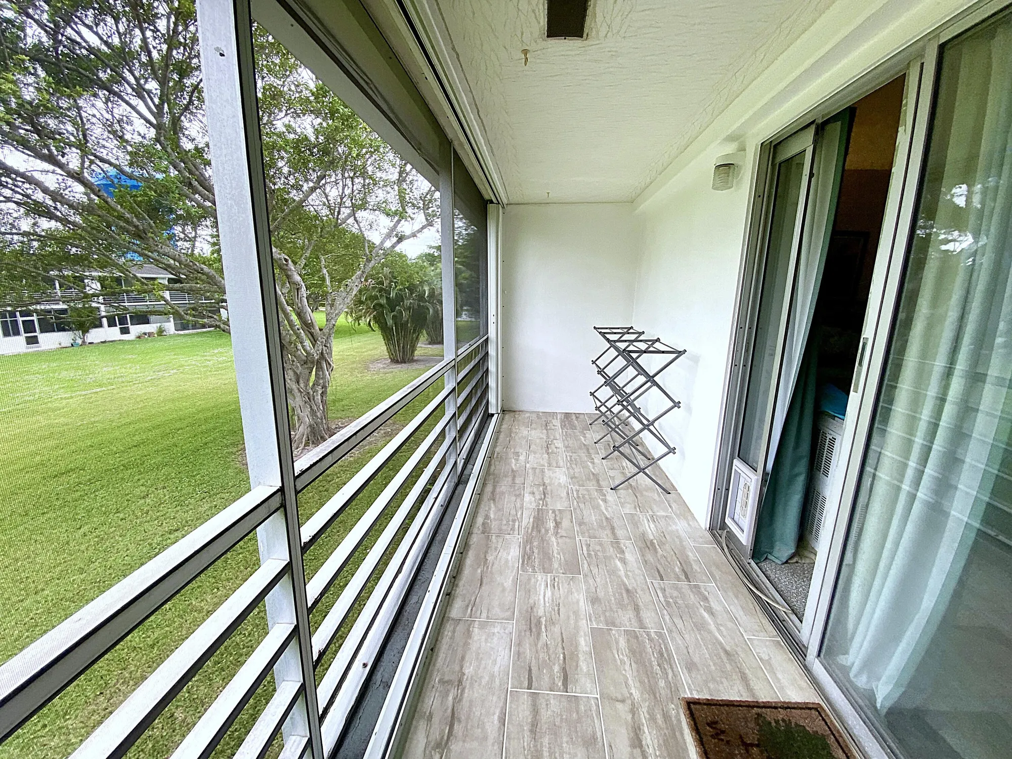 Property Slideshow image 25 of 55 | 384 tilford r, Deerfield Beach, FL, 33442