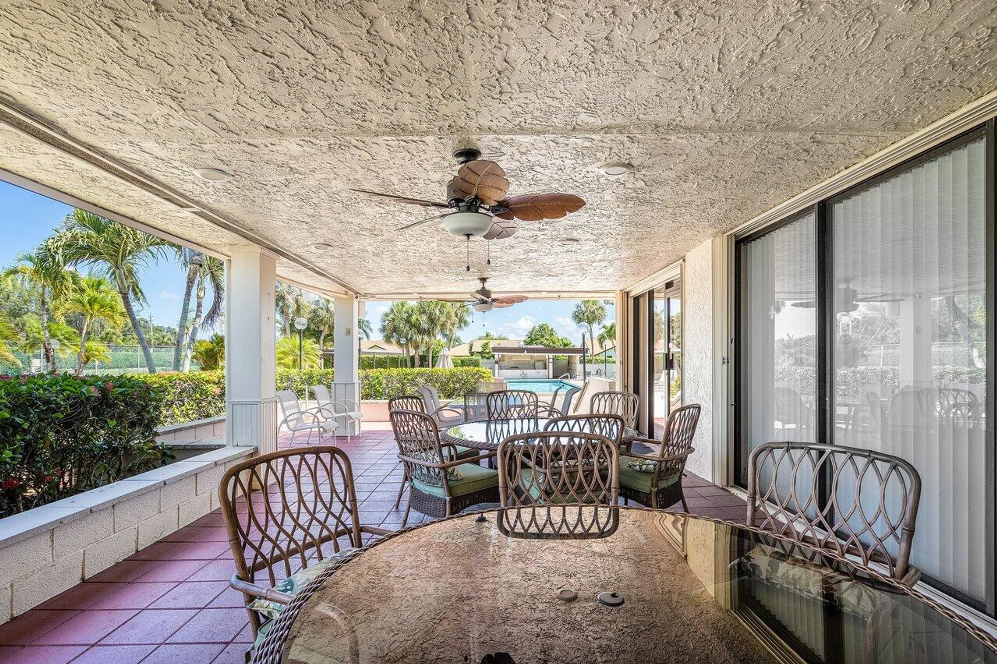 Property Slideshow image 39 of 46 | 6369 lakemont cir, Greenacres, FL, 33463
