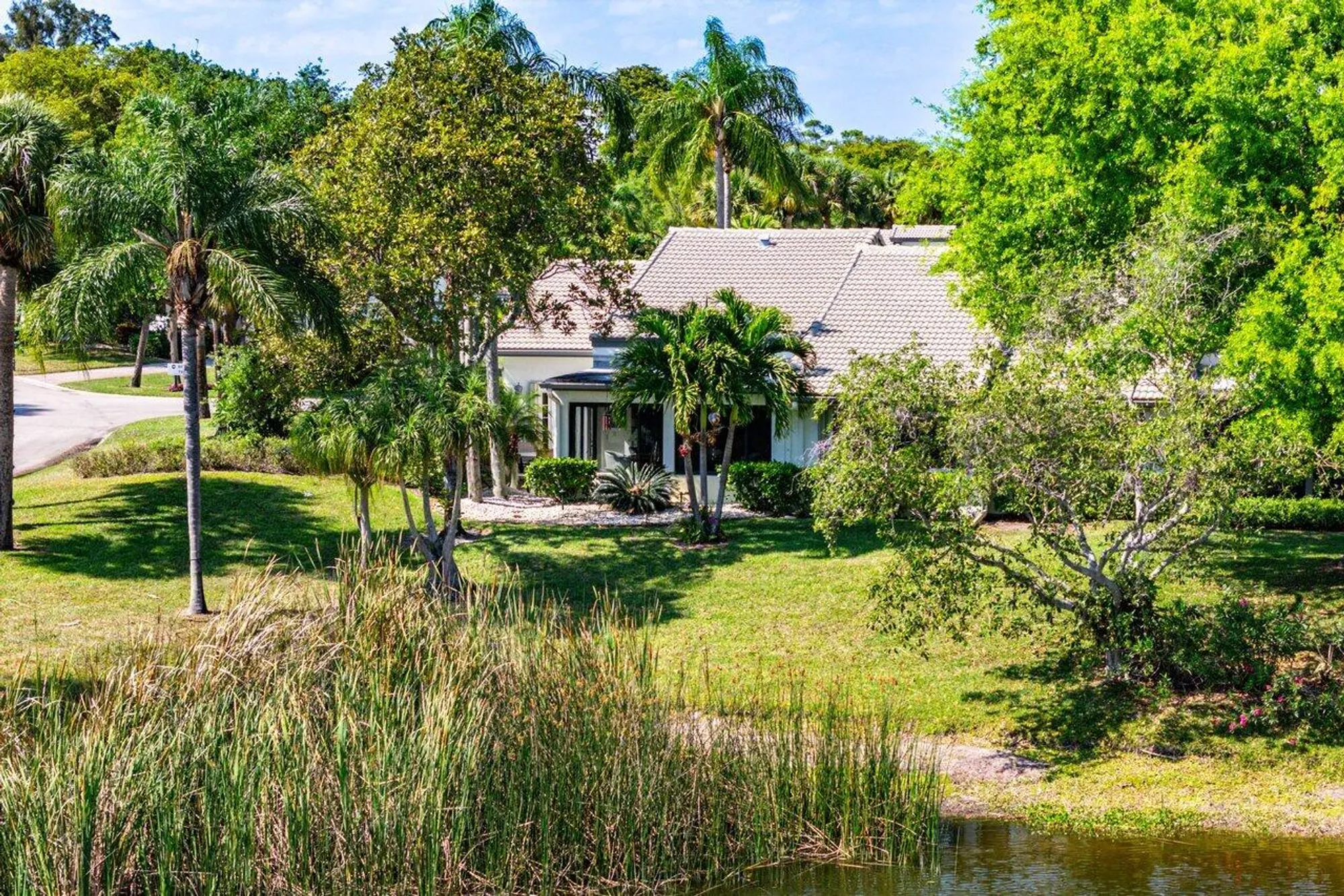 Property Slideshow image 38 of 64 | 80 cambridge ln, Boynton Beach, FL, 33436