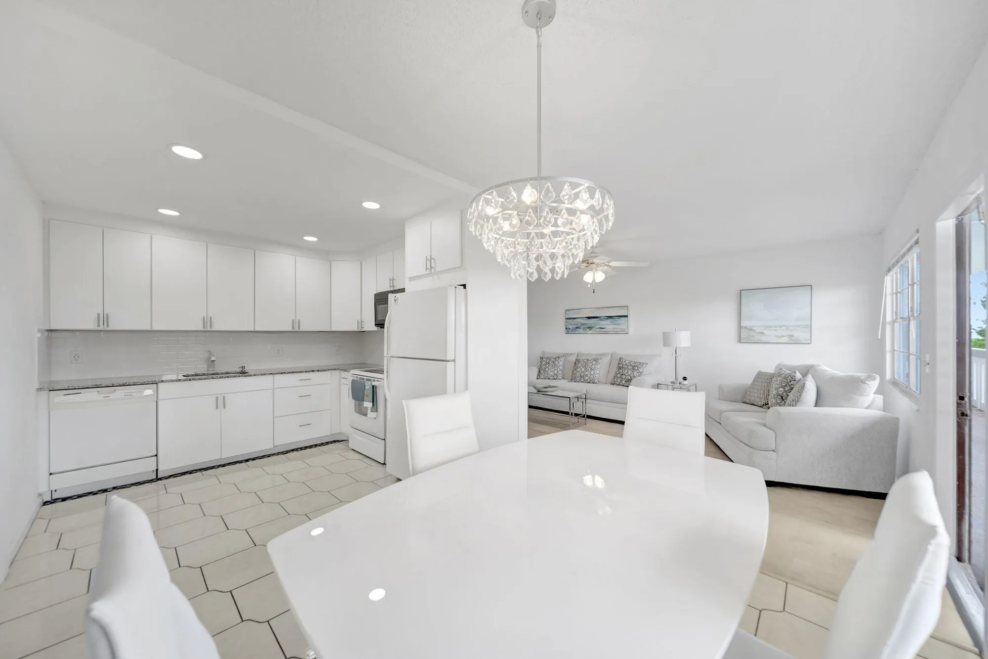 Property Slideshow image 13 of 87 | 4039 rexford c, Boca Raton, FL, 33434