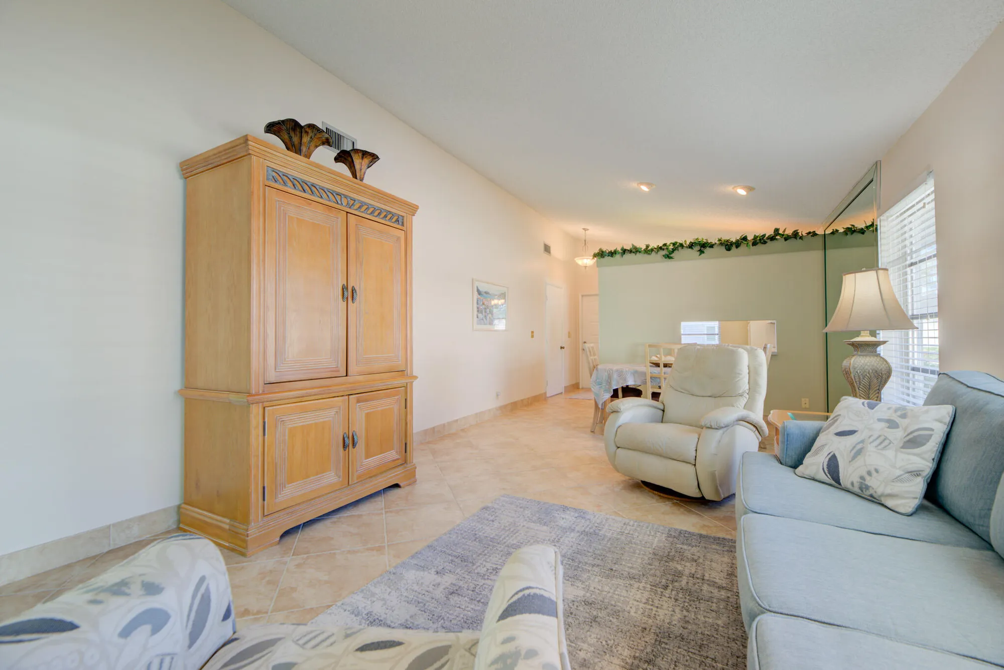 Property Slideshow image 13 of 45 | 8624 sunbird pl, Boca Raton, FL, 33496