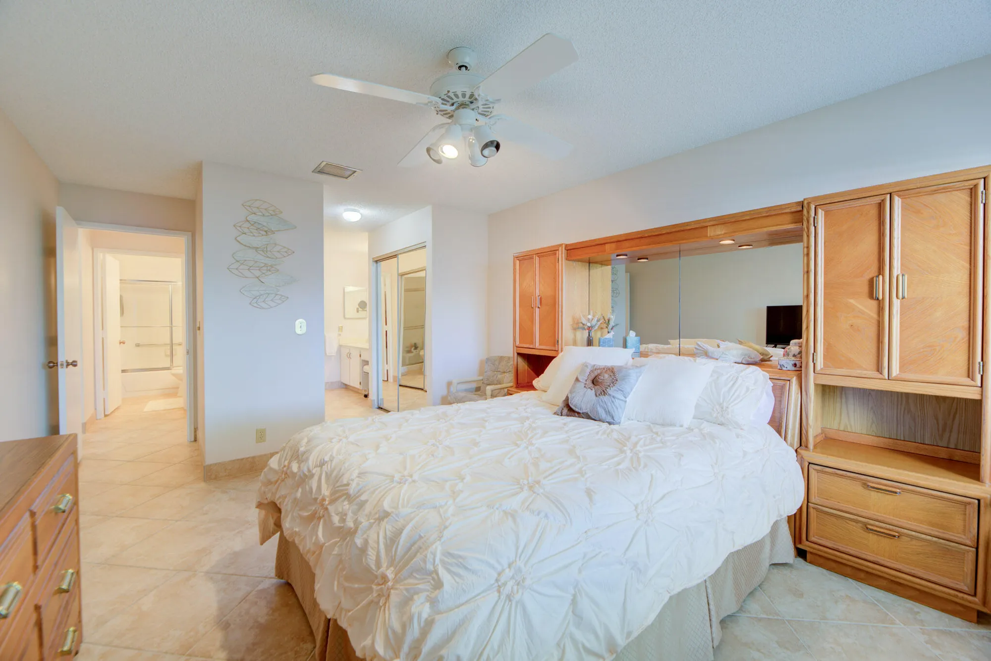 Property Slideshow image 23 of 45 | 8624 sunbird pl, Boca Raton, FL, 33496