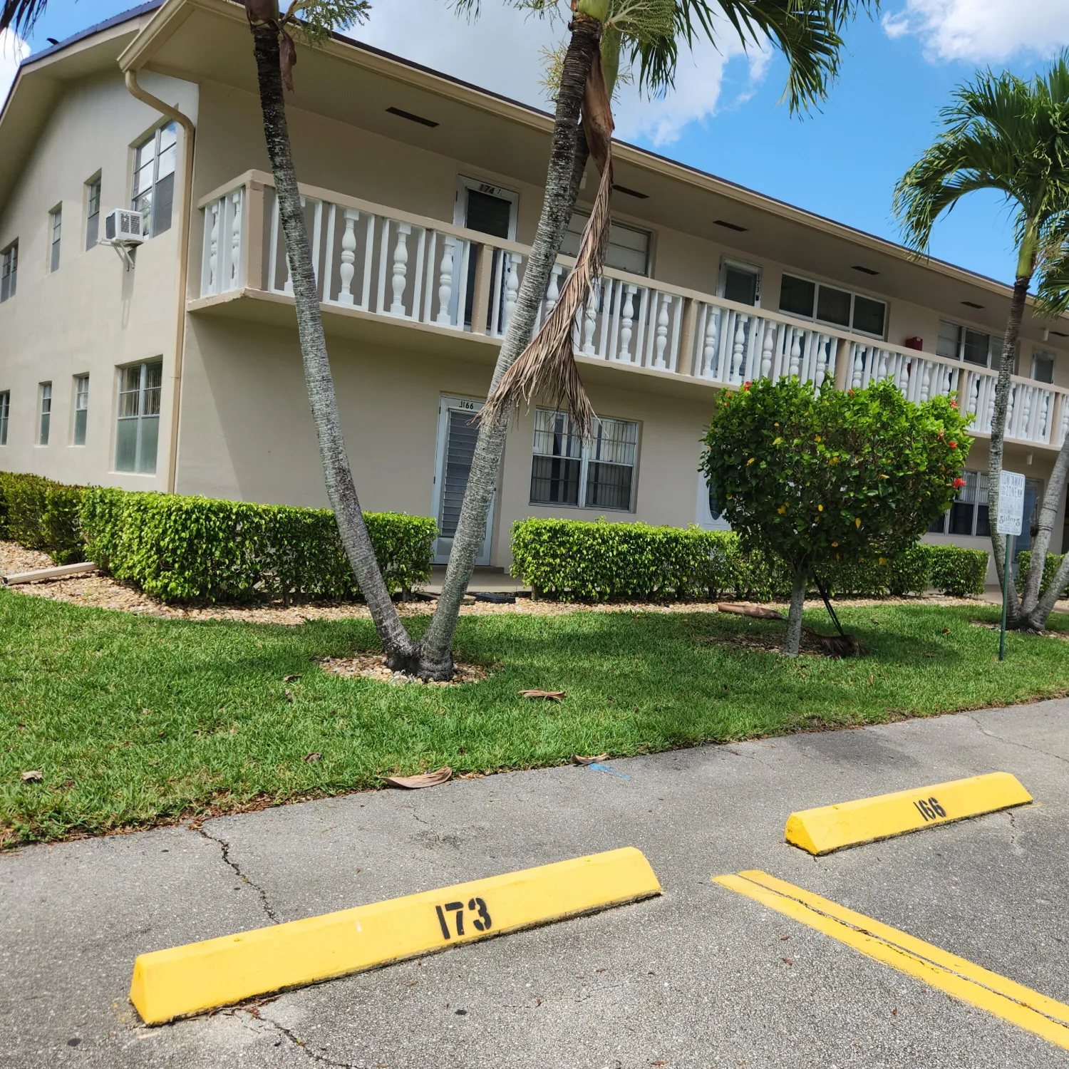 Property Slideshow image 19 of 36 | 173 kent j, West Palm Beach, FL, 33417