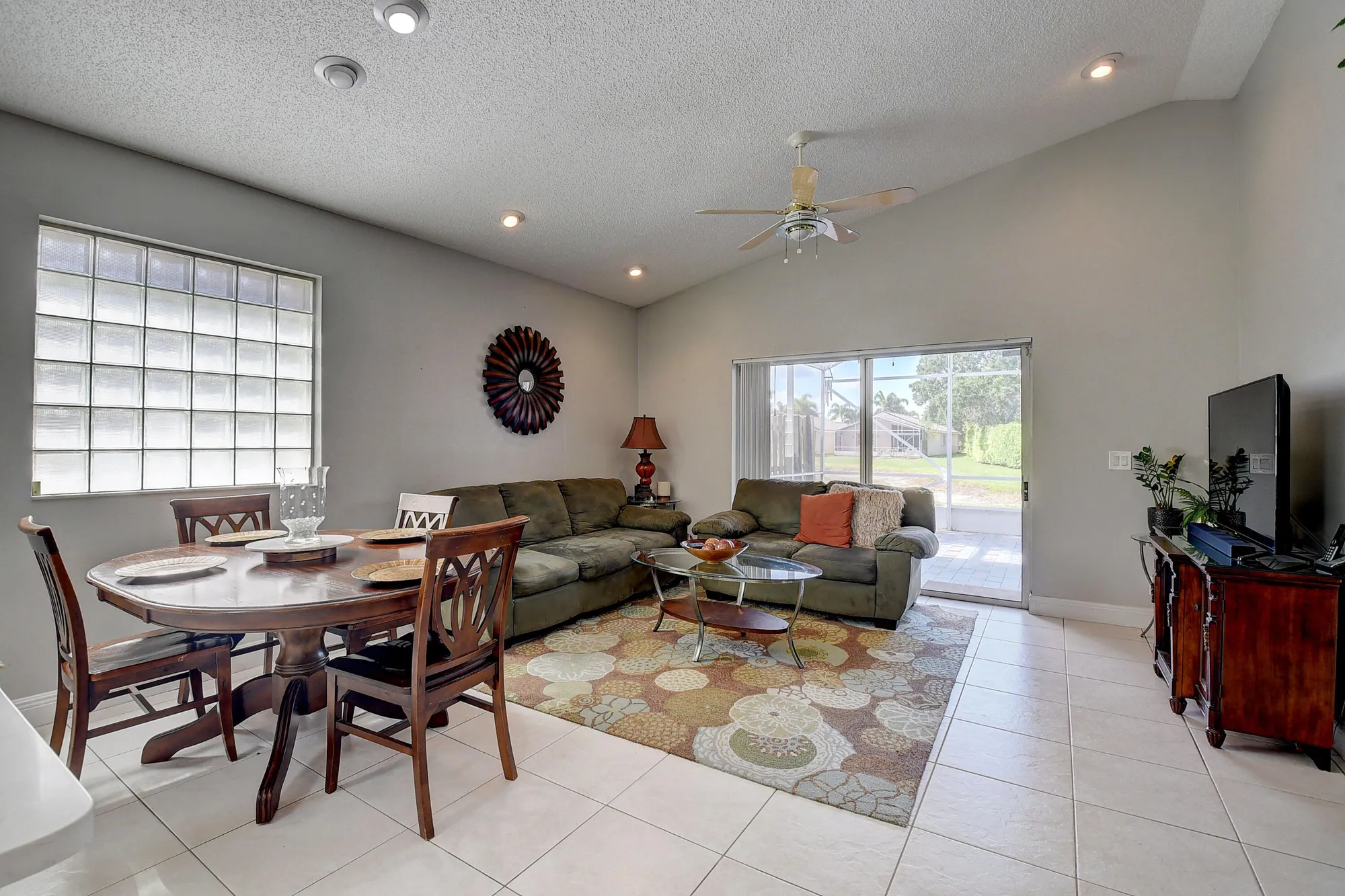 Property Slideshow image 10 of 73 | 7744 cherry blossom way, Boynton Beach, FL, 33437