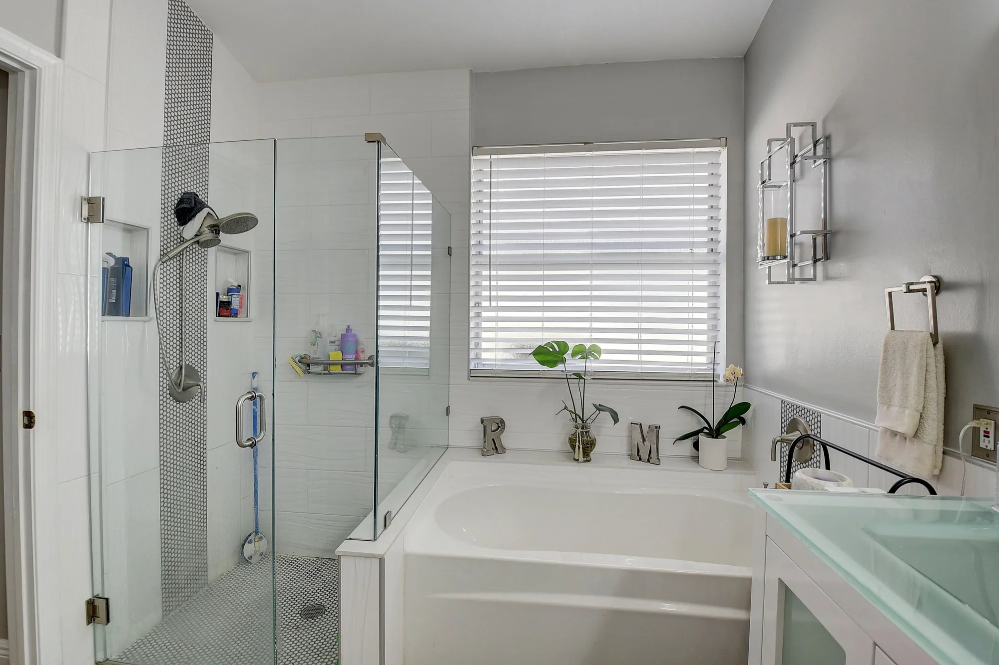 Property Slideshow image 17 of 73 | 7744 cherry blossom way, Boynton Beach, FL, 33437