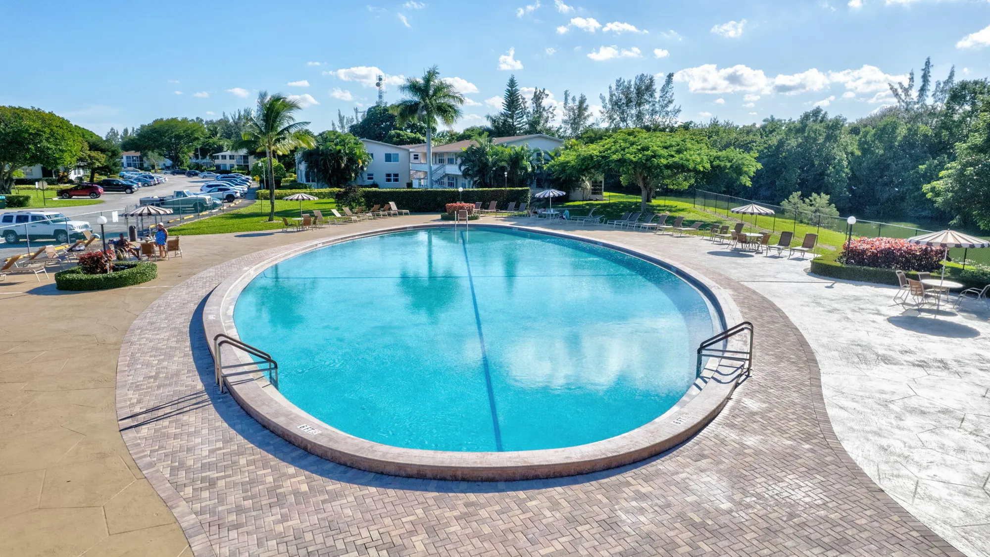 Property Slideshow image 16 of 32 | 414 windsor r, West Palm Beach, FL, 33417