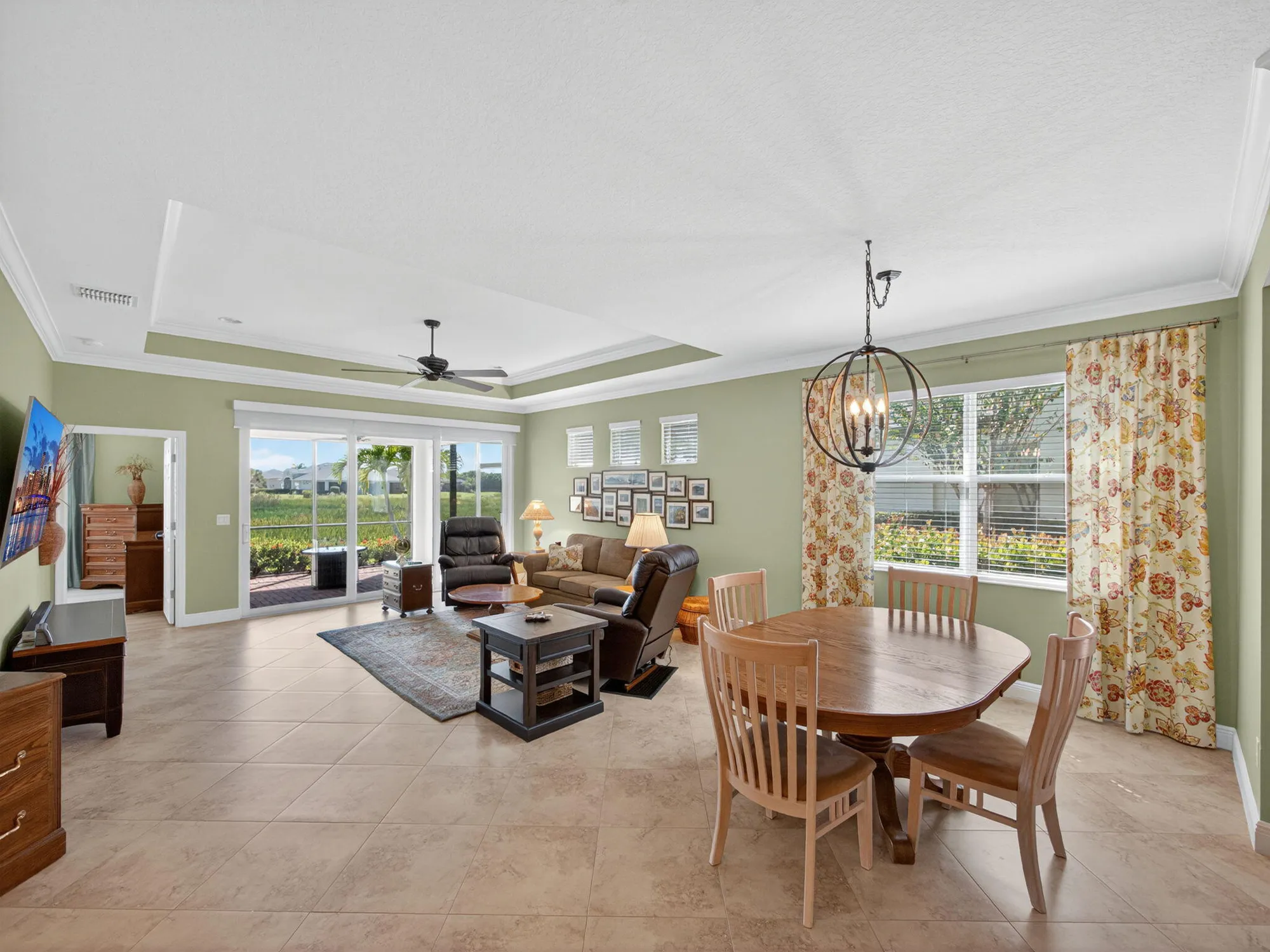 Property Slideshow image 9 of 130 | 11231 sw winding lakes cir, Port Saint Lucie, FL, 34987