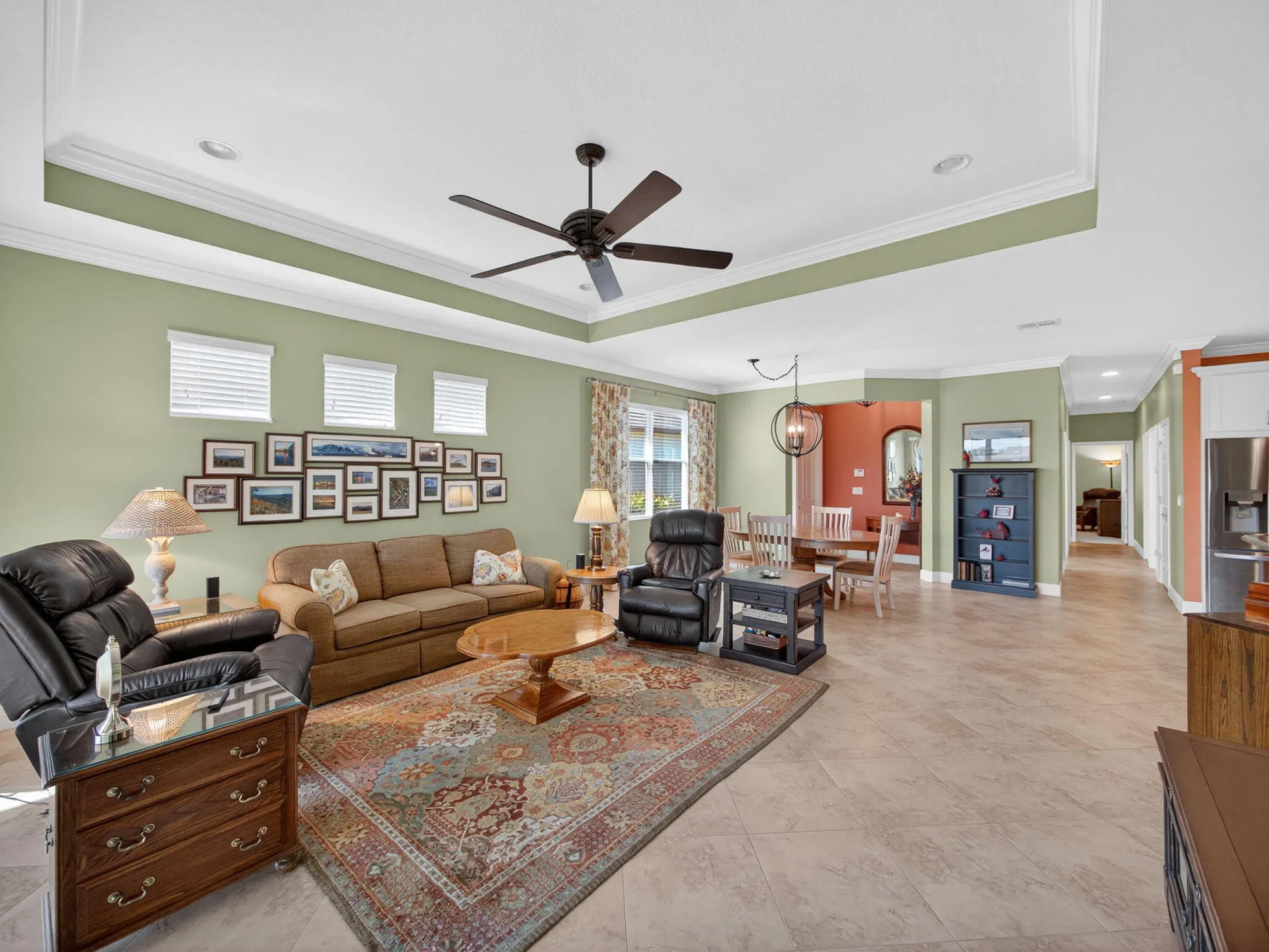 Property Slideshow image 10 of 130 | 11231 sw winding lakes cir, Port Saint Lucie, FL, 34987