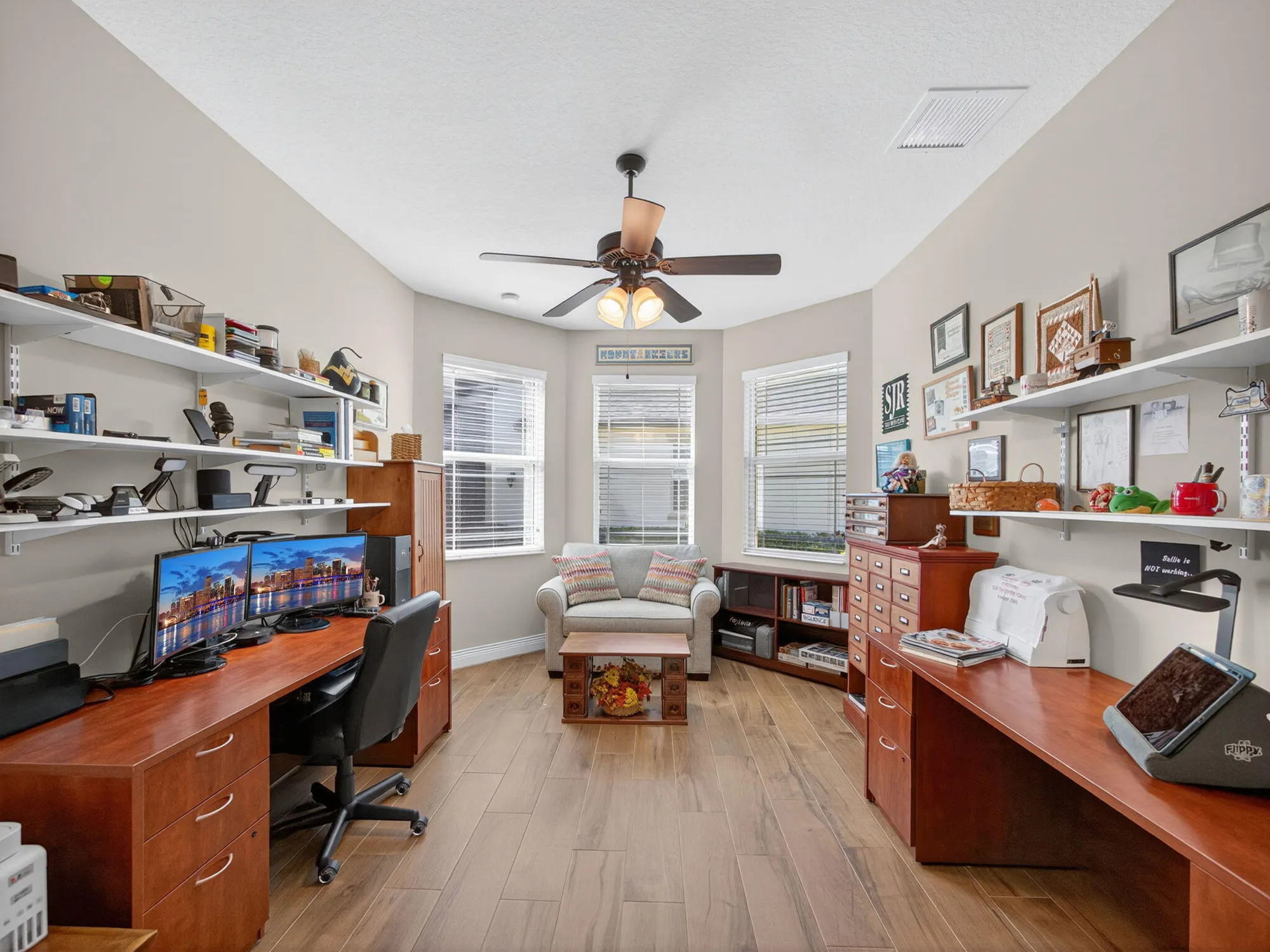 Property Slideshow image 12 of 130 | 11231 sw winding lakes cir, Port Saint Lucie, FL, 34987