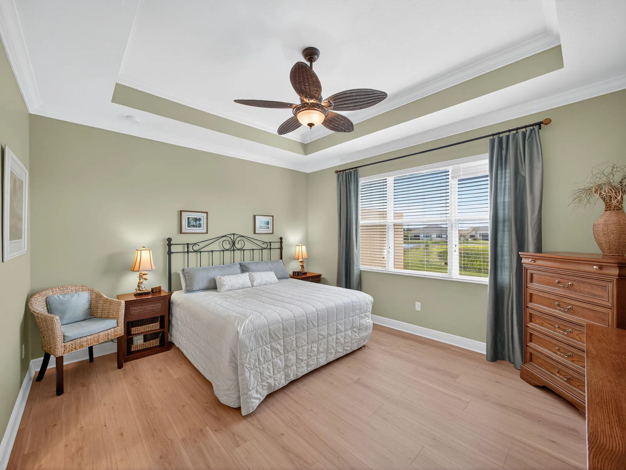 Property Slideshow image 13 of 130 | 11231 sw winding lakes cir, Port Saint Lucie, FL, 34987