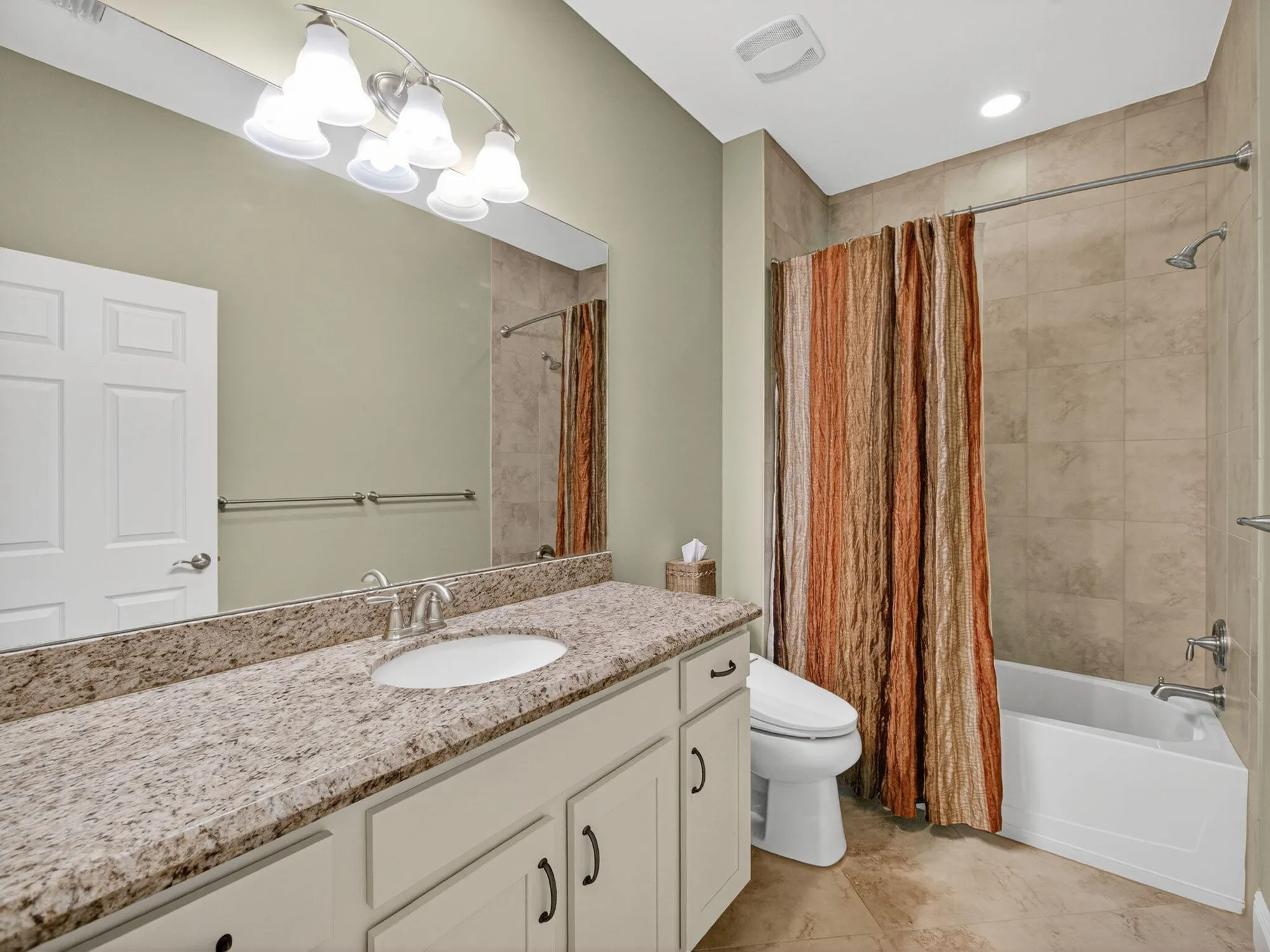 Property Slideshow image 17 of 130 | 11231 sw winding lakes cir, Port Saint Lucie, FL, 34987