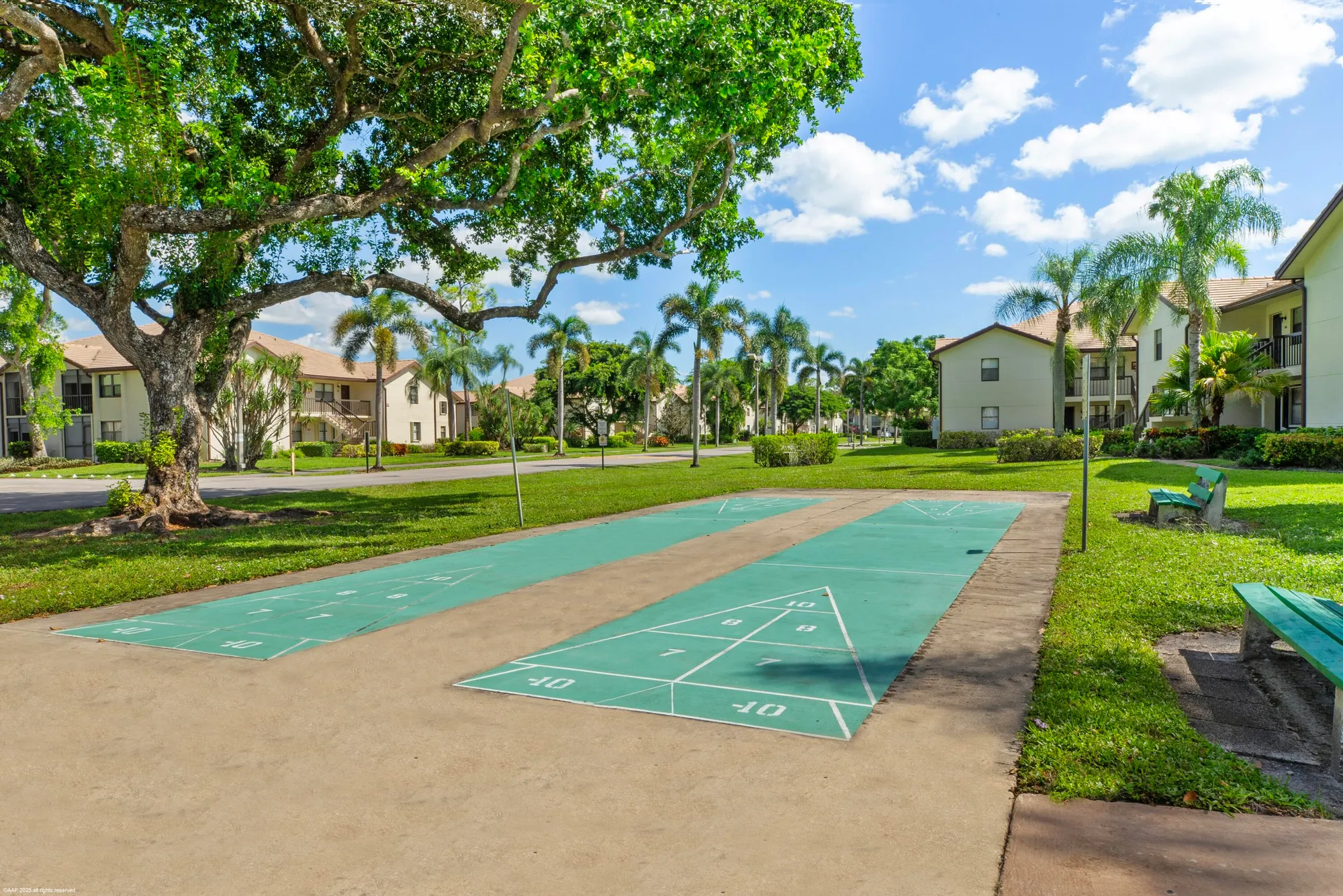 Property Slideshow image 20 of 29 | 7698 tahiti ln 105, Lake Worth, FL, 33467