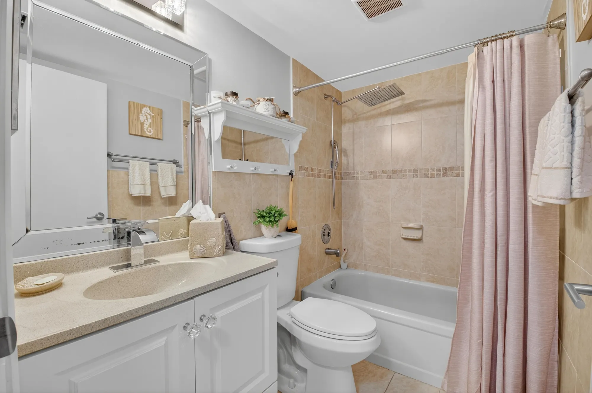 Property Slideshow image 19 of 71 | 6525 s oriole blvd 2060, Delray Beach, FL, 33446