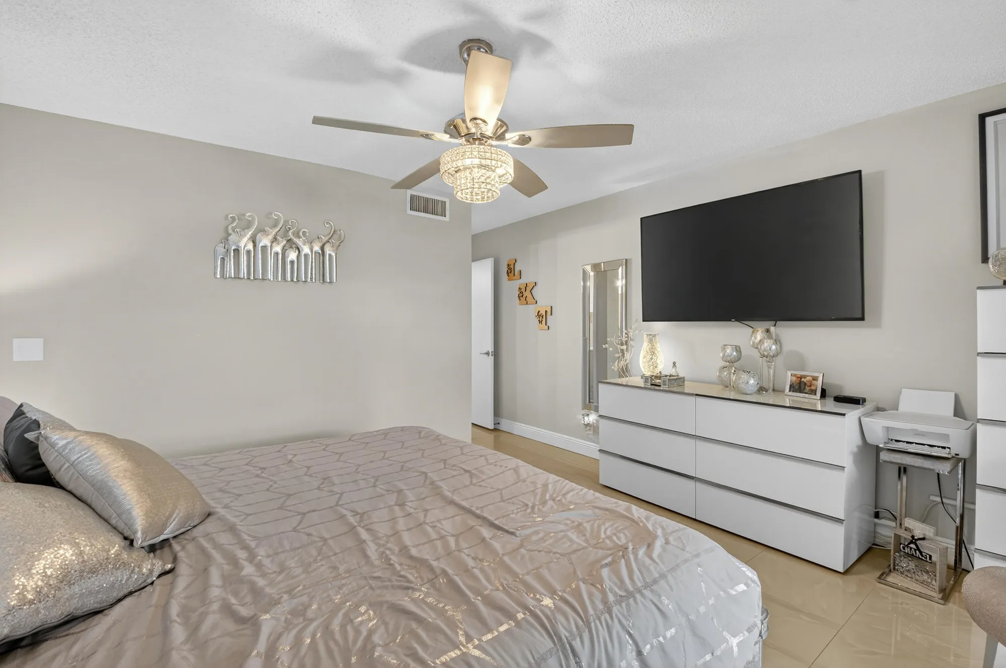 Property Slideshow image 22 of 71 | 6525 s oriole blvd 2060, Delray Beach, FL, 33446