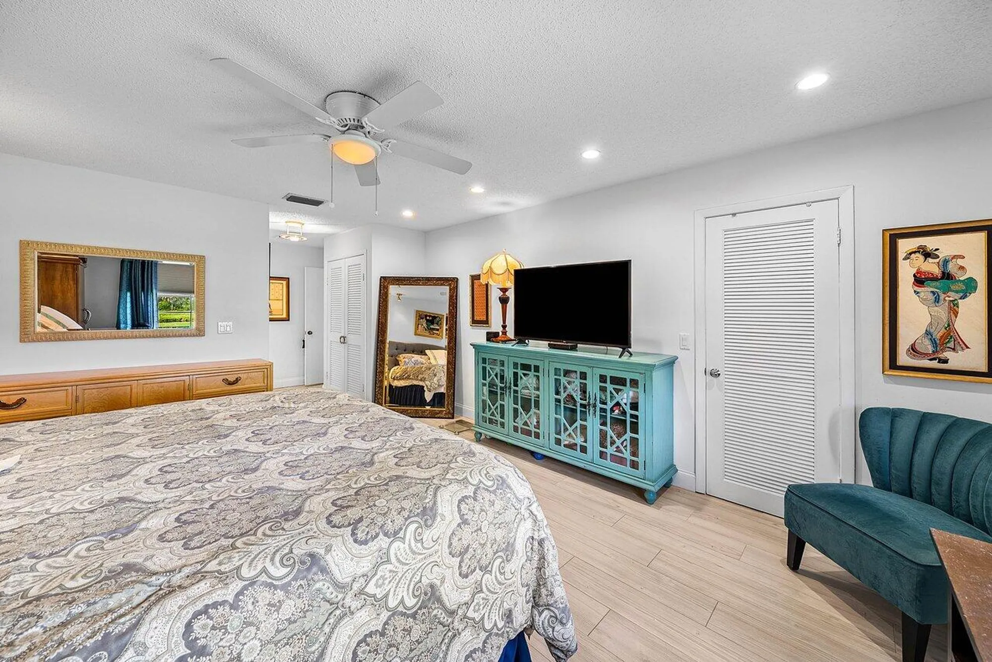 Property Slideshow image 22 of 40 | 7920 eastlake dr apt 19b, Boca Raton, FL, 33433