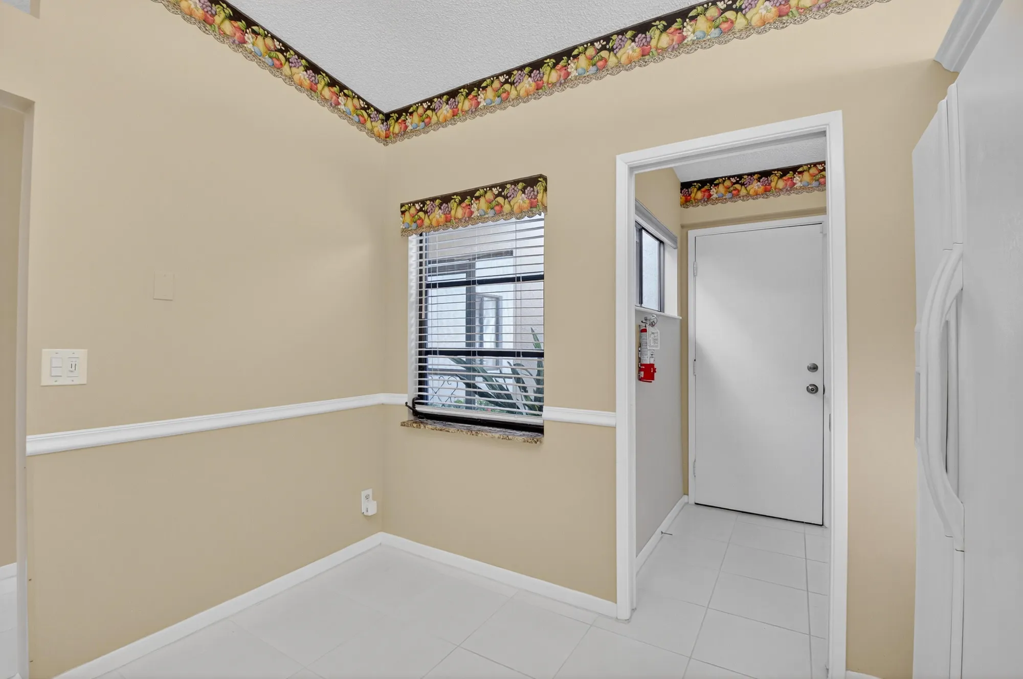 Property Slideshow image 19 of 41 | 8205 springview ter, Boca Raton, FL, 33496