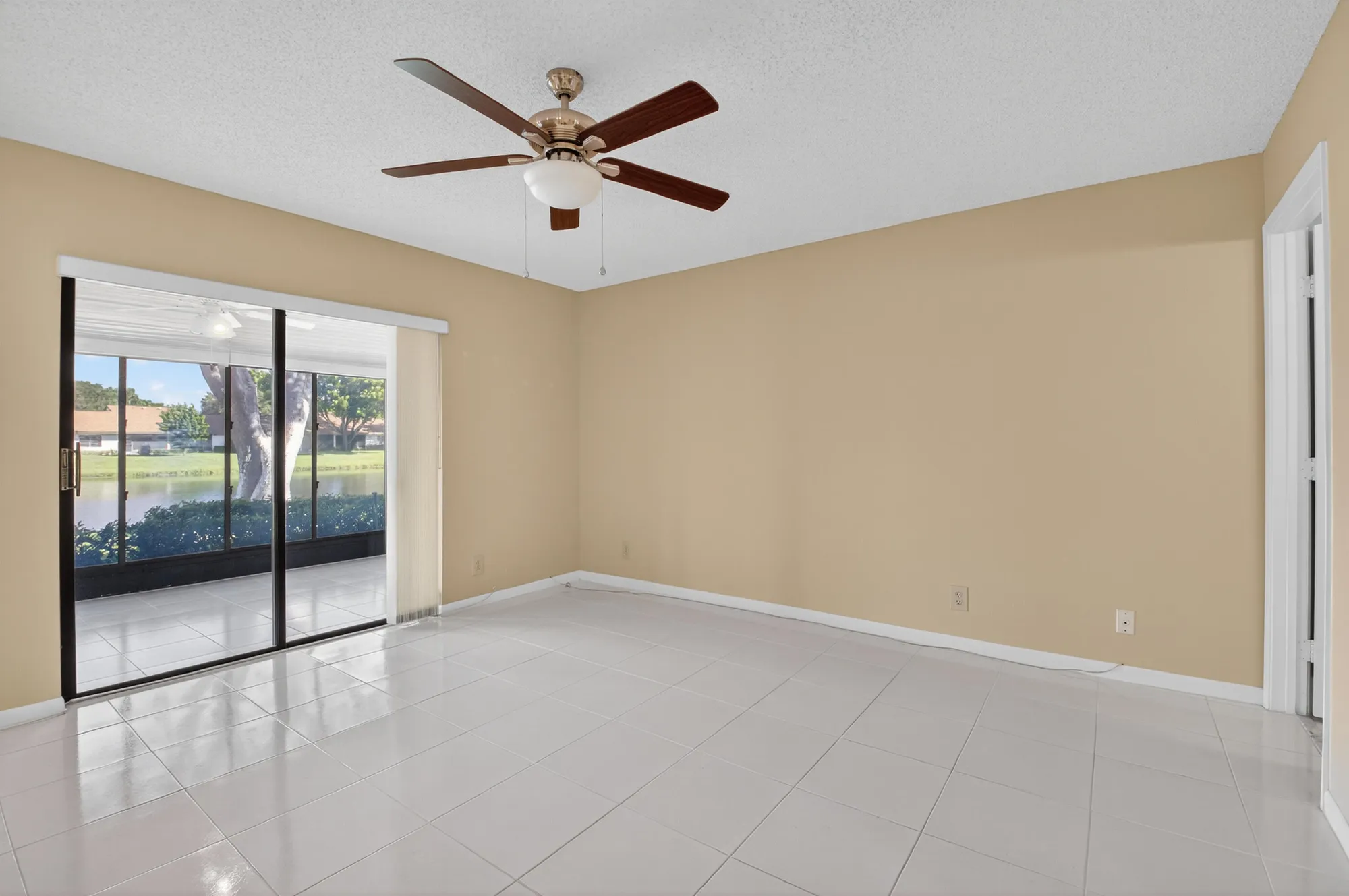 Property Slideshow image 25 of 41 | 8205 springview ter, Boca Raton, FL, 33496
