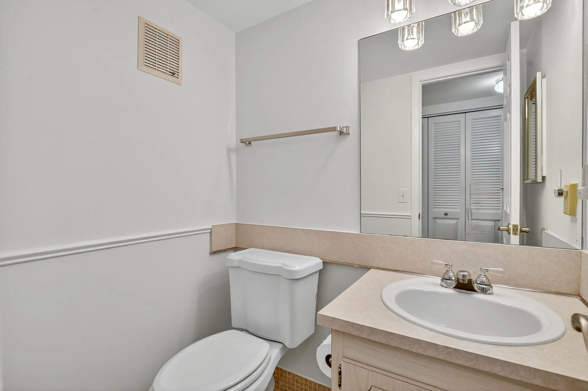 Property Slideshow image 15 of 61 | 386 tilford r, Deerfield Beach, FL, 33442