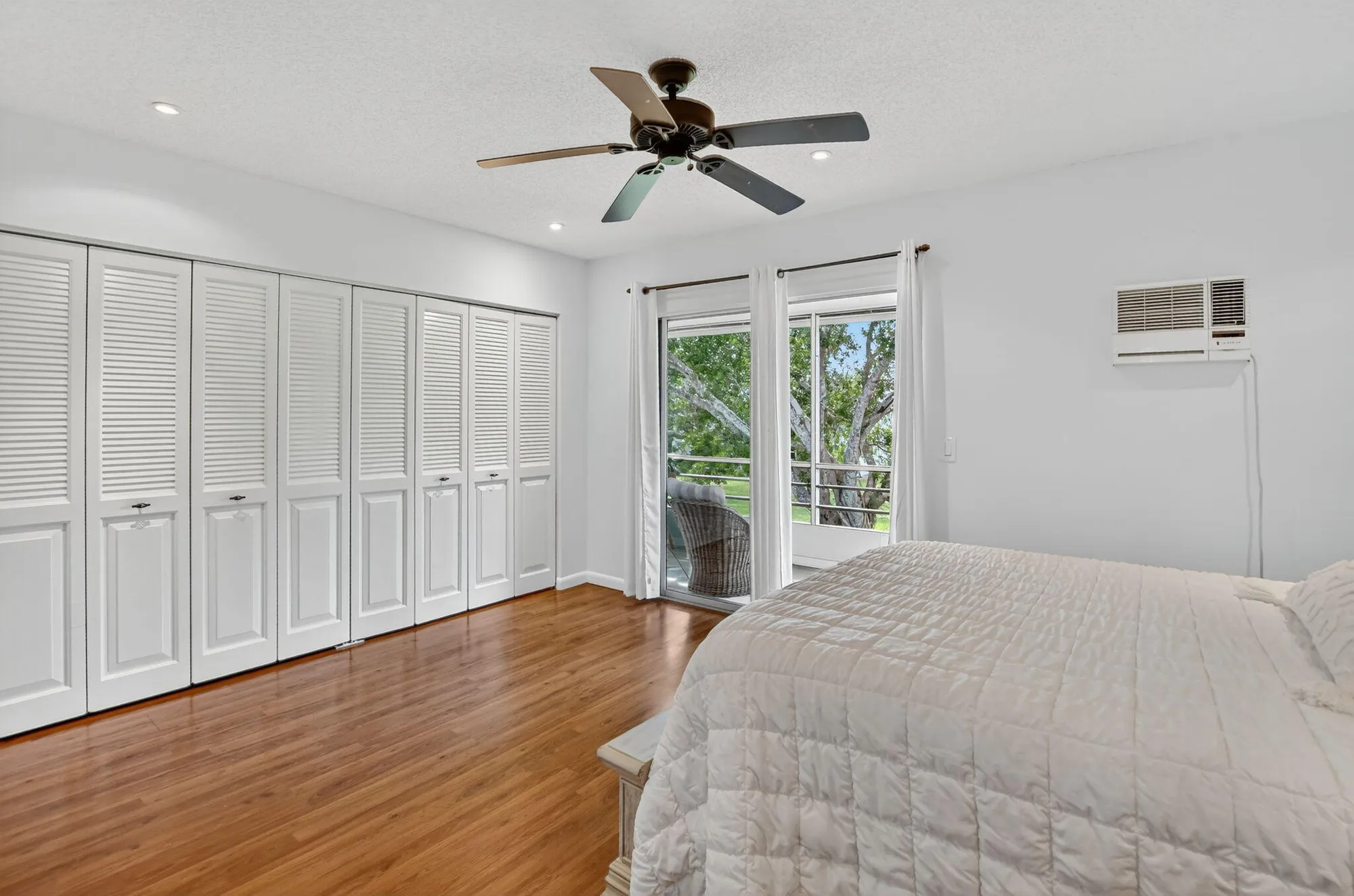 Property Slideshow image 23 of 61 | 386 tilford r, Deerfield Beach, FL, 33442