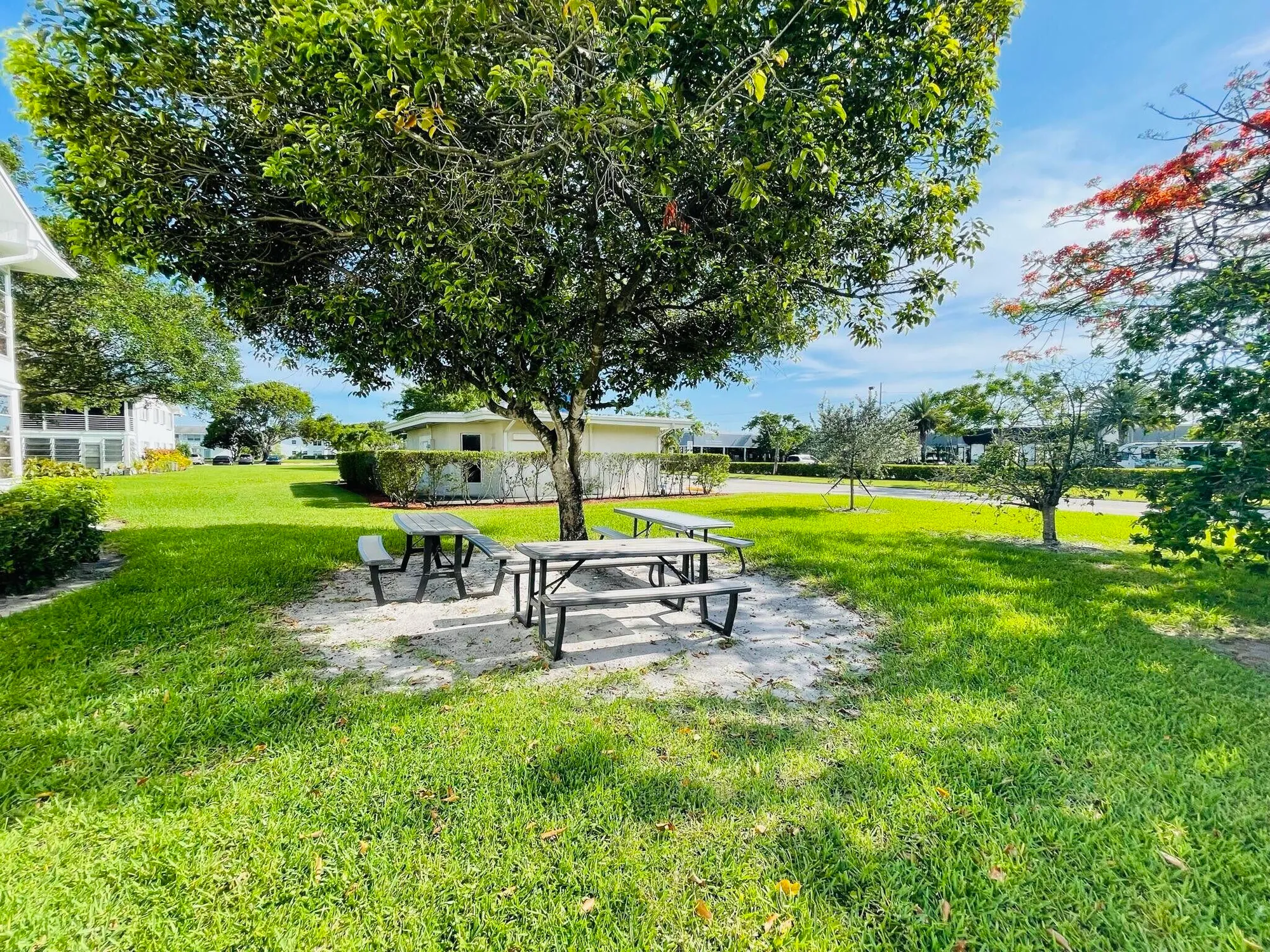 Property Slideshow image 25 of 61 | 386 tilford r, Deerfield Beach, FL, 33442