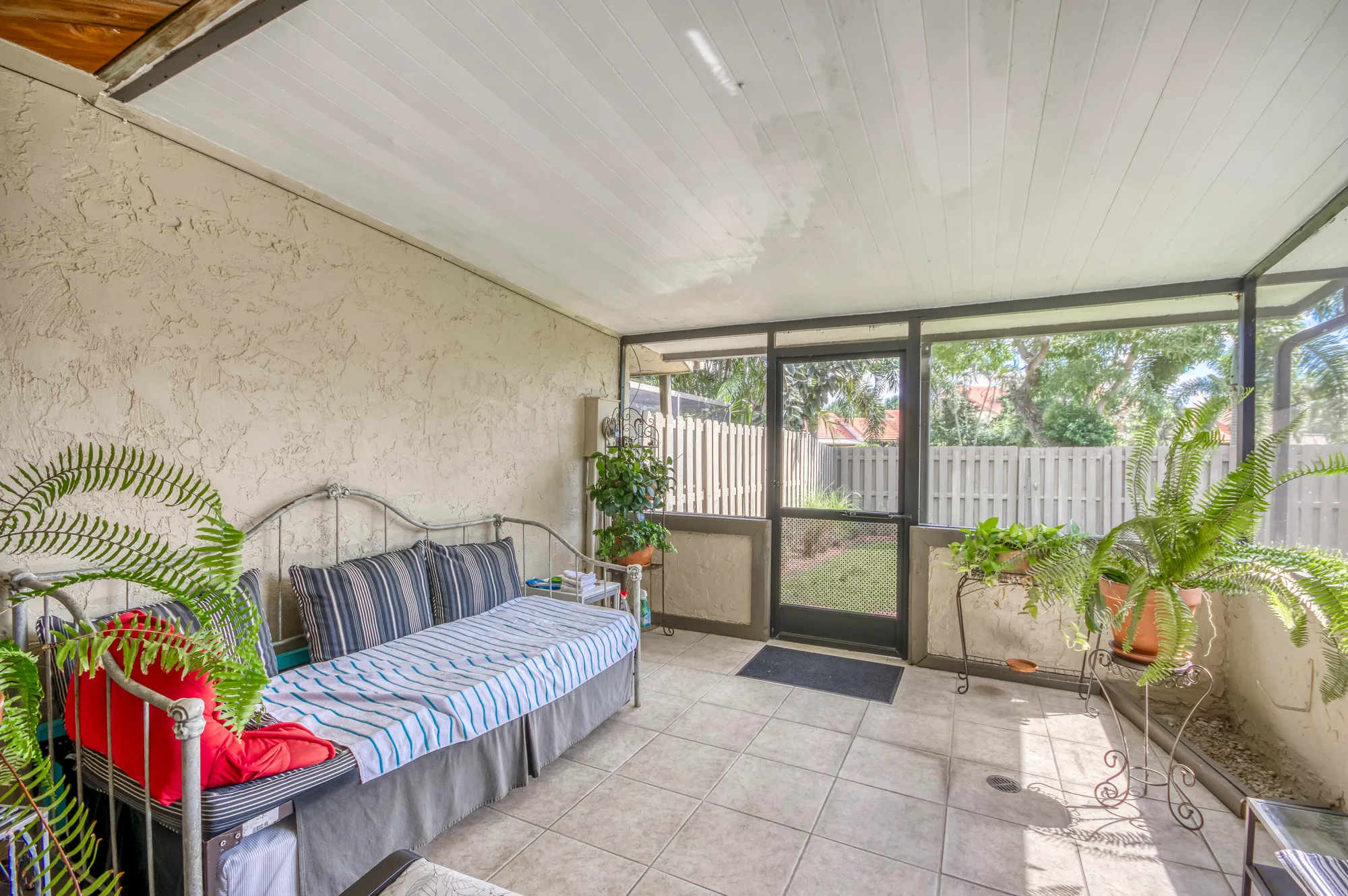 Property Slideshow image 32 of 42 | 11135 oakdale rd, Boynton Beach, FL, 33437