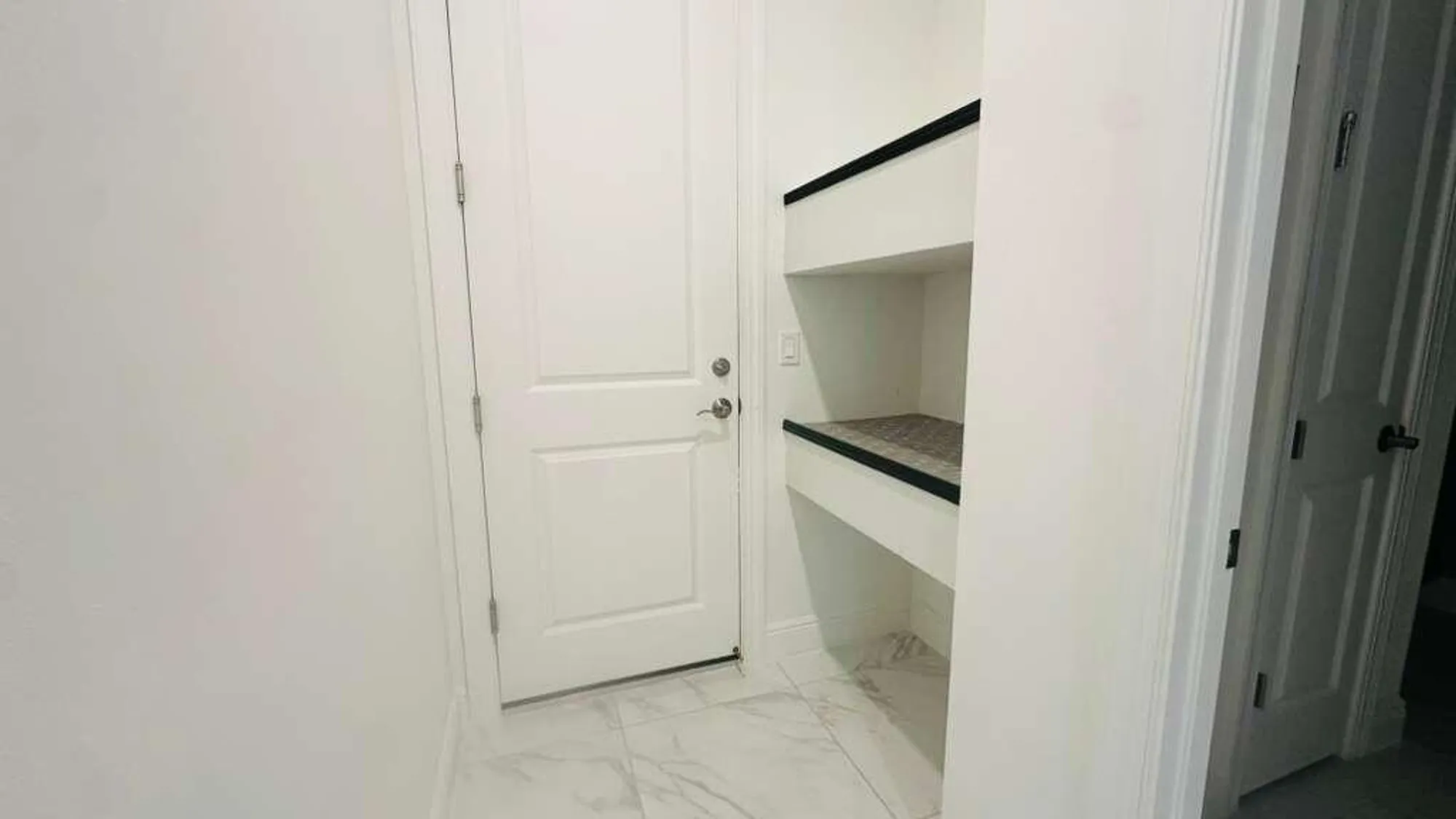 Property Slideshow image 29 of 57 | 15750 longboat key dr, Westlake, FL, 33470