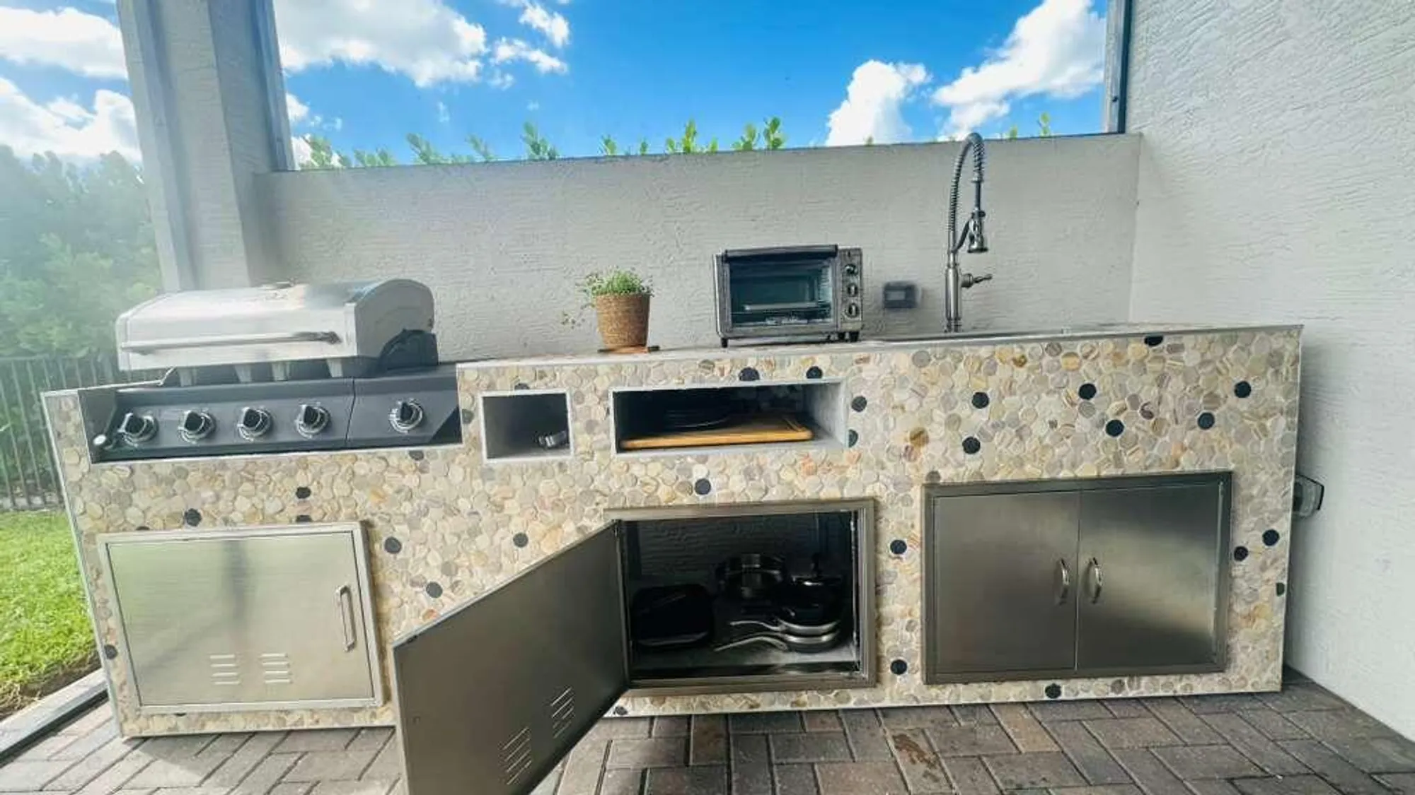 Property Slideshow image 30 of 57 | 15750 longboat key dr, Westlake, FL, 33470