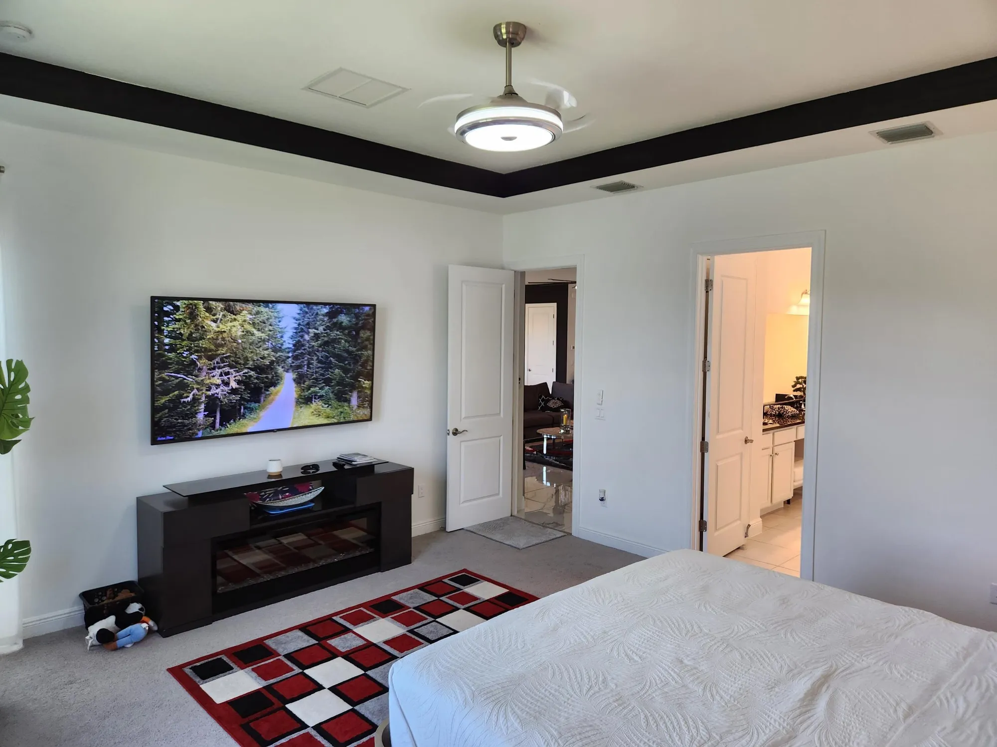 Property Slideshow image 19 of 57 | 15750 longboat key dr, Westlake, FL, 33470