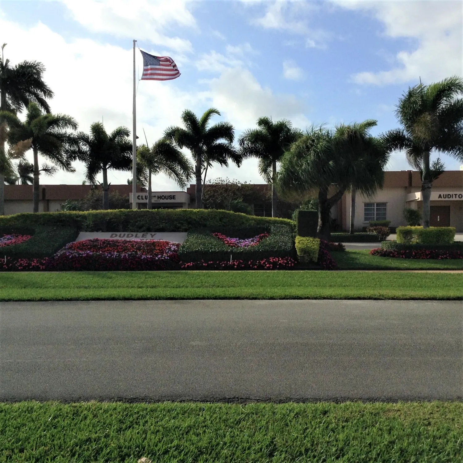 Property Slideshow image 28 of 37 | 2787 dudley dr g, West Palm Beach, FL, 33415